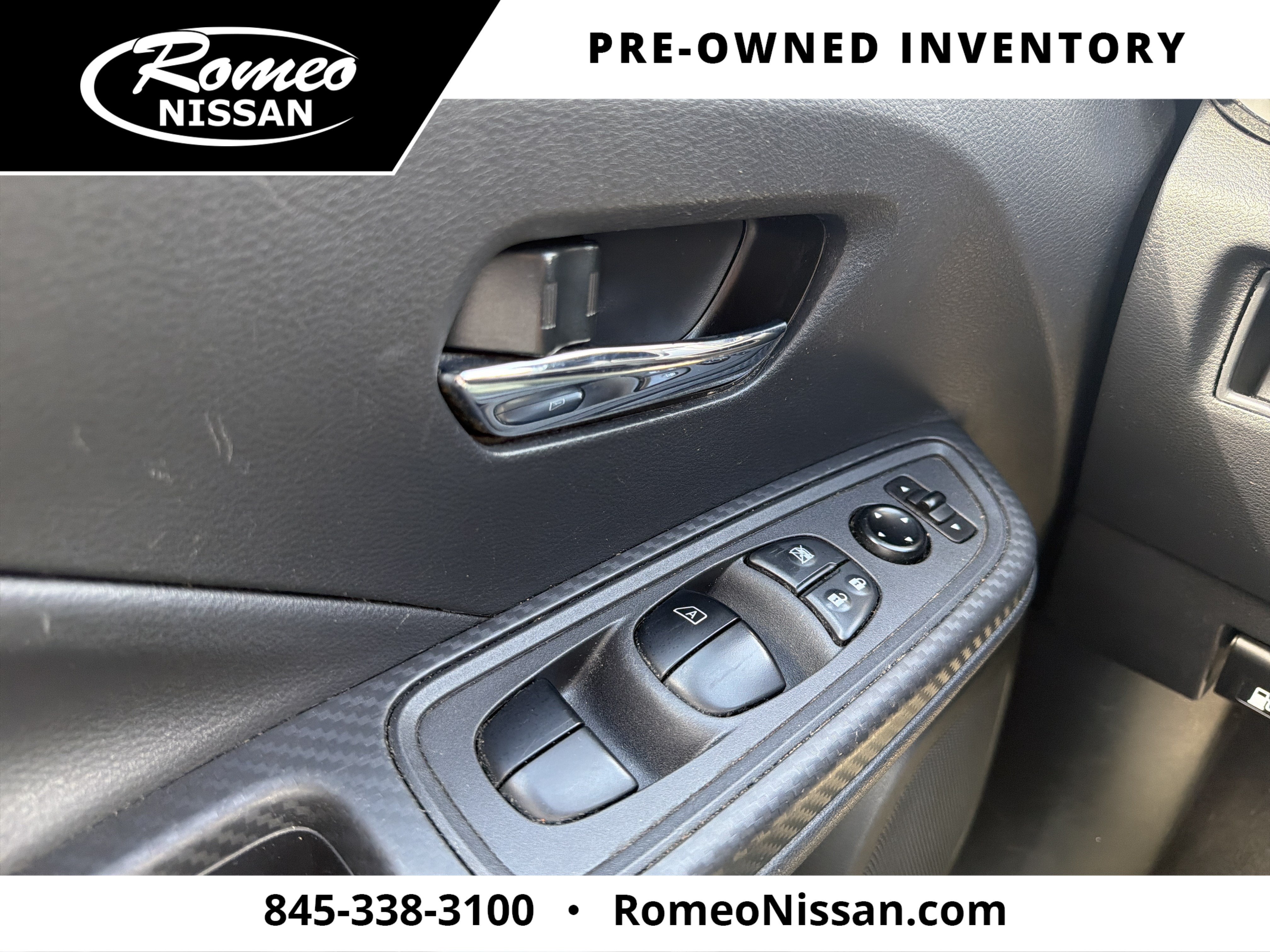 2024 Nissan Versa 1.6 SV