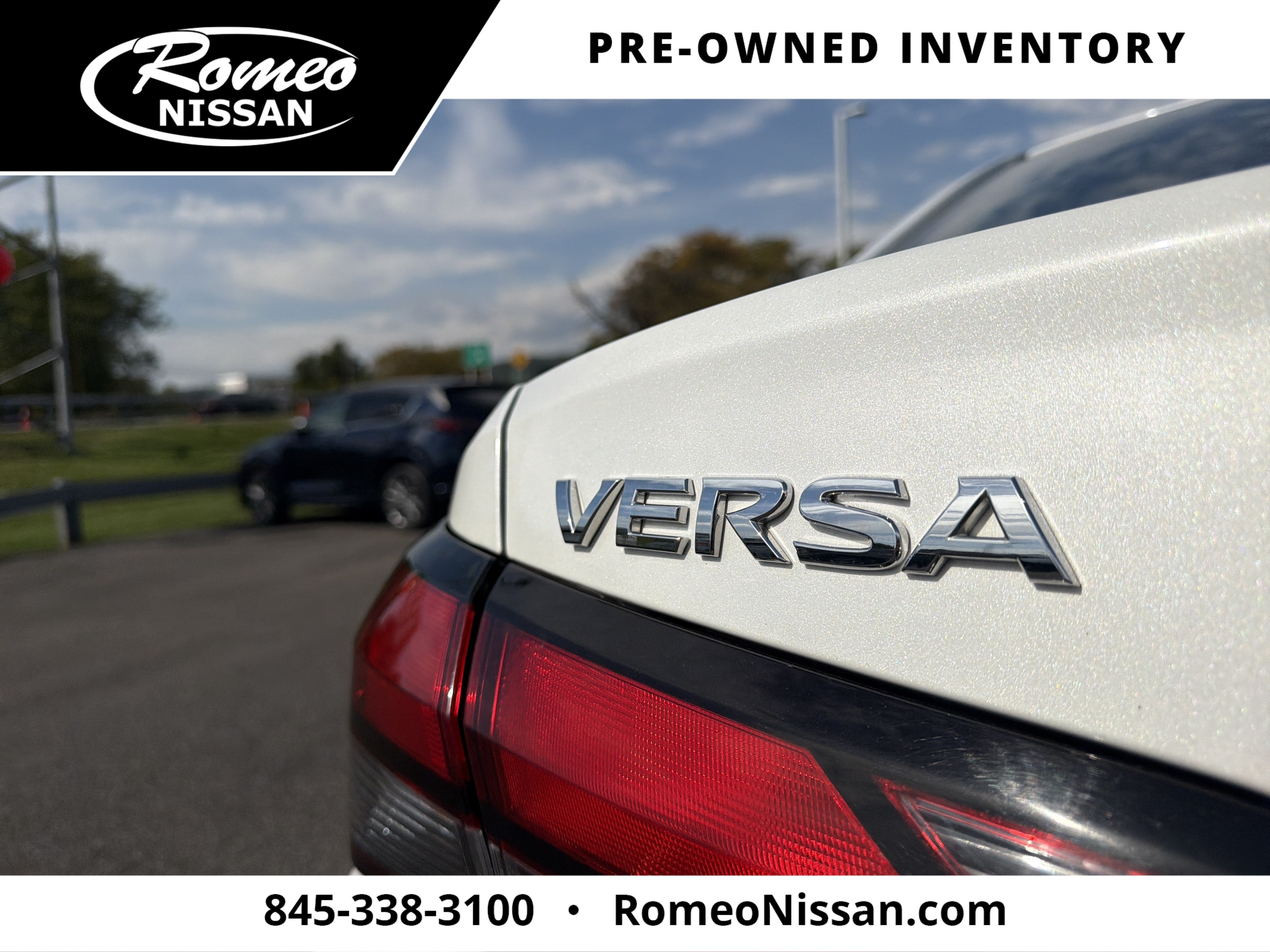 2024 Nissan Versa 1.6 SV
