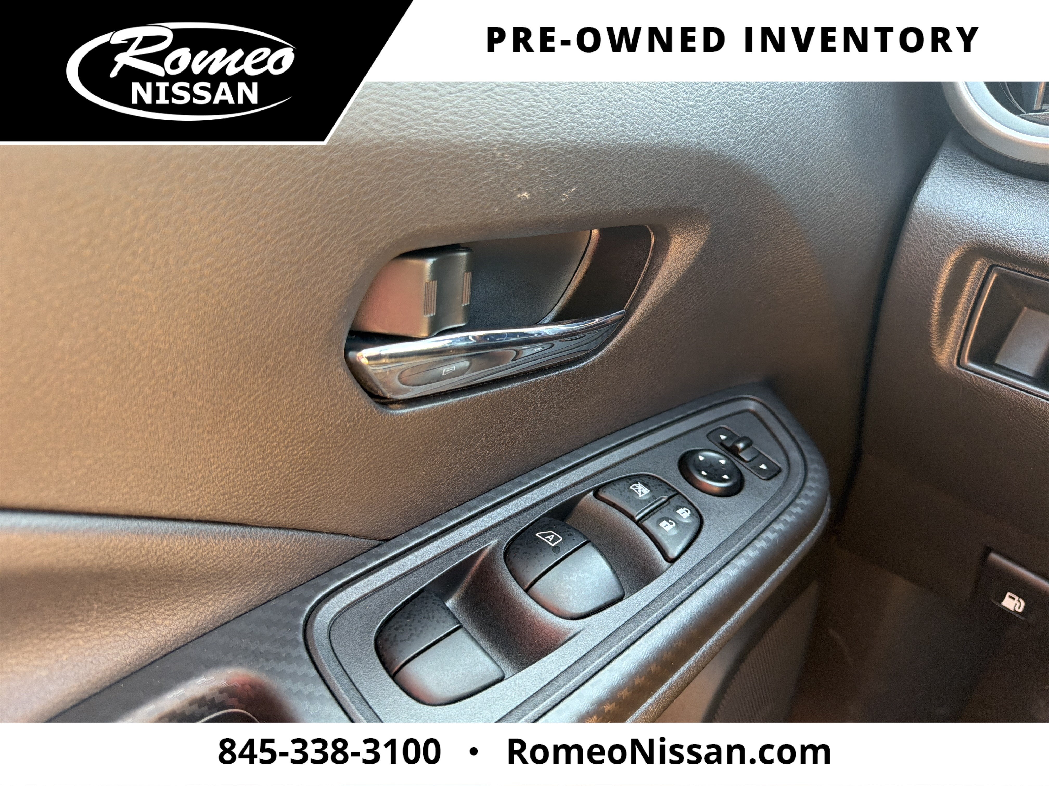 2024 Nissan Versa 1.6 SV
