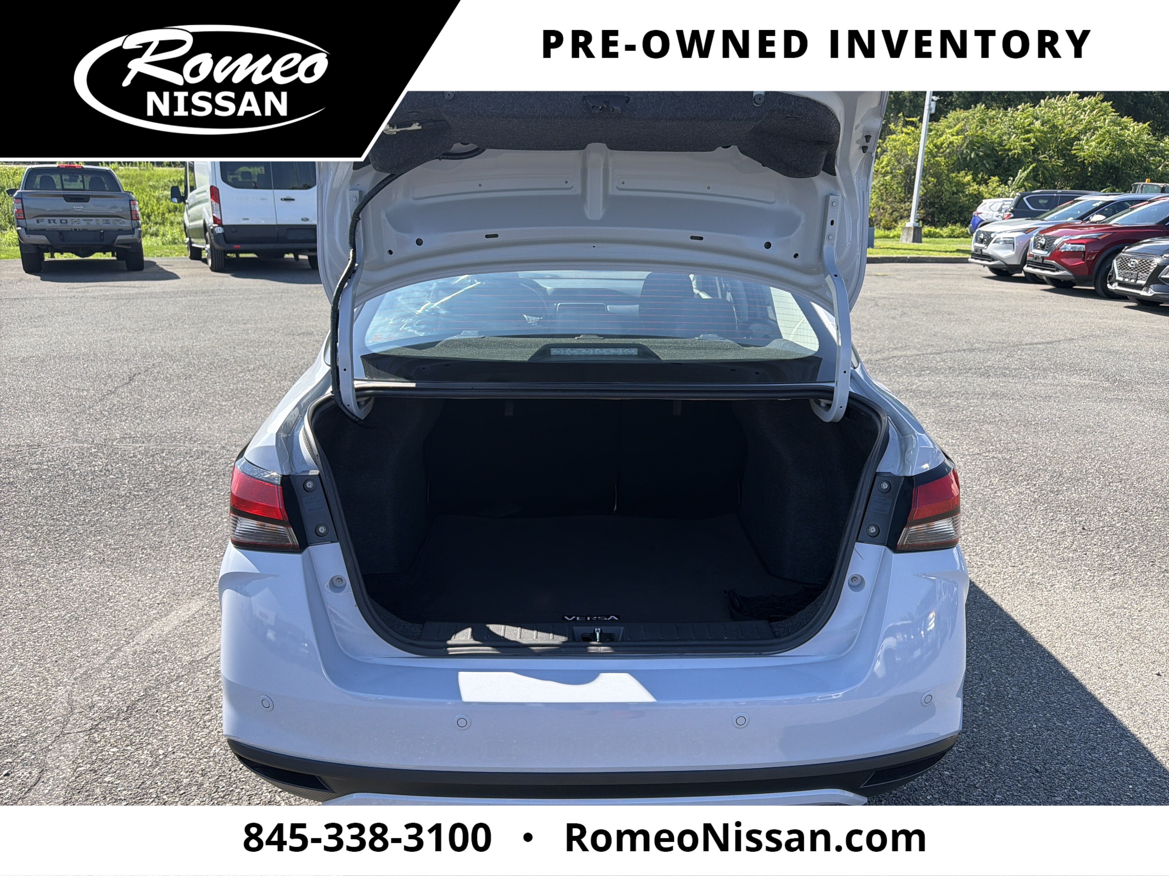 2024 Nissan Versa 1.6 SV
