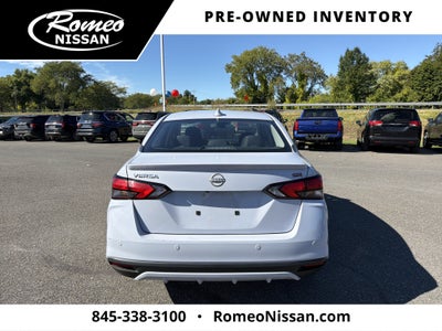 2024 Nissan Versa 1.6 SR