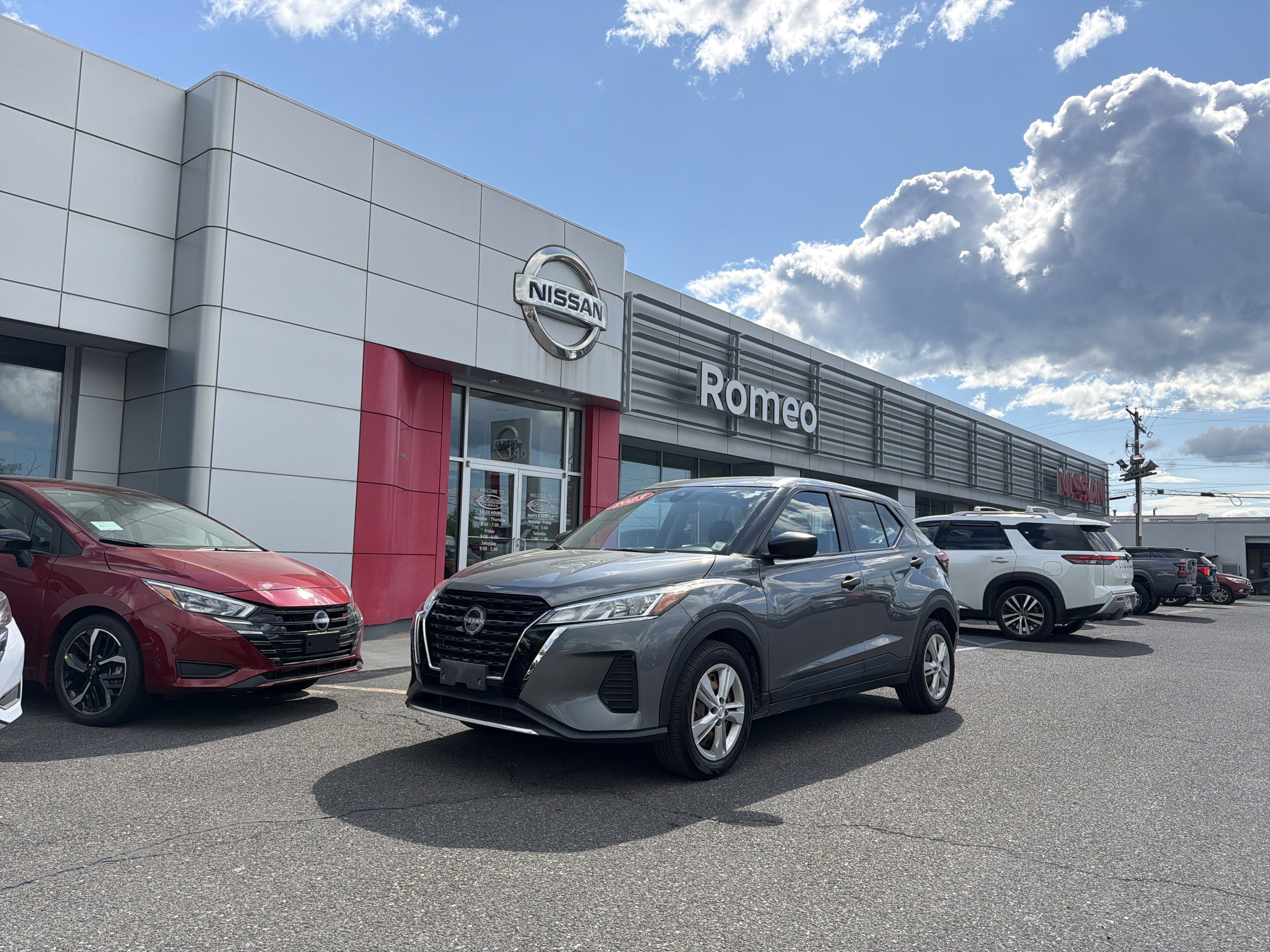 2023 Nissan Kicks 1.6 S's photo