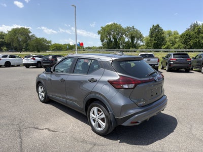 2021 Nissan Kicks S