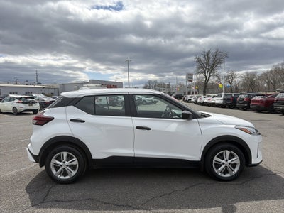 2023 Nissan Kicks S