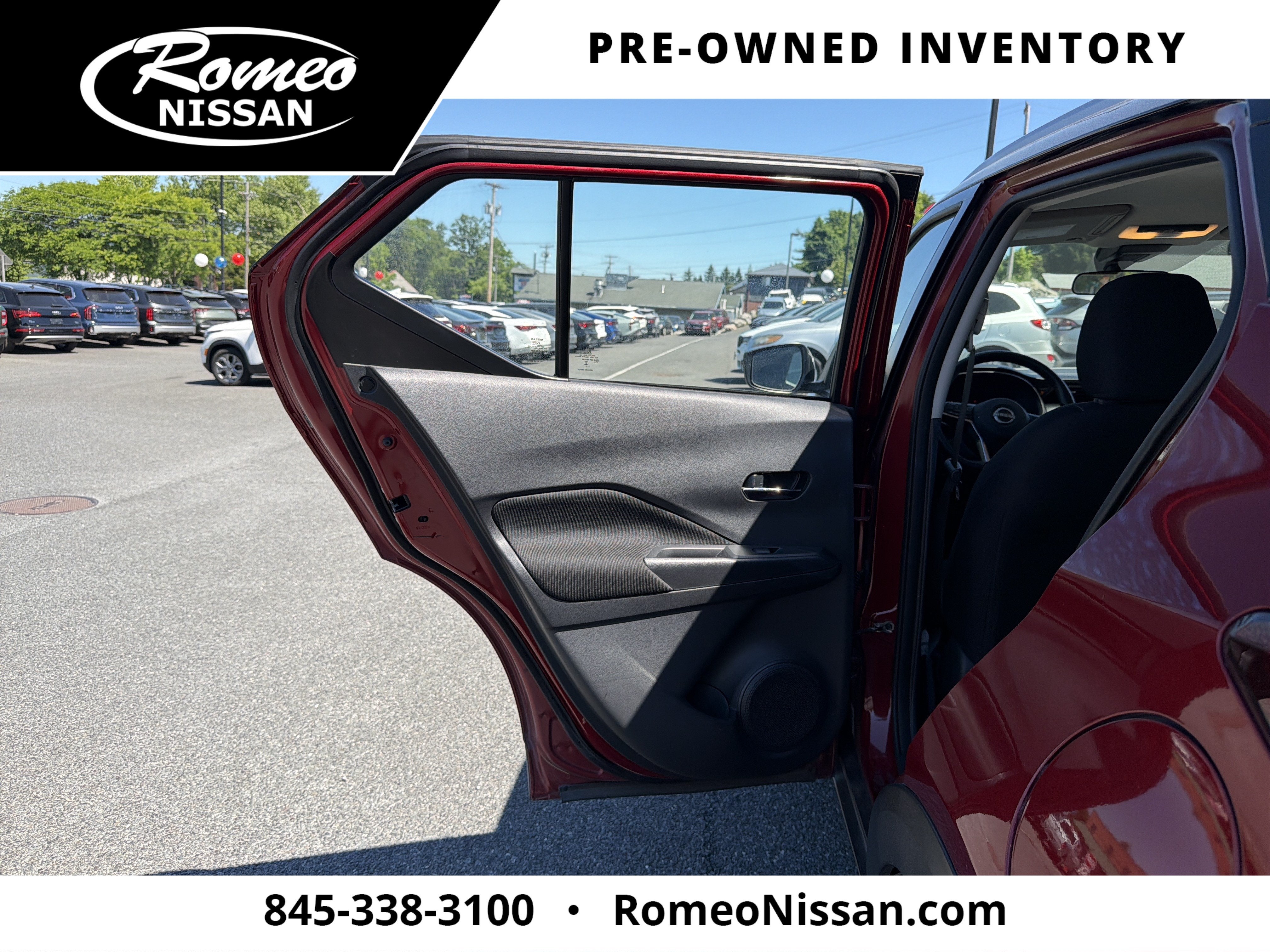 2023 Nissan Kicks SV