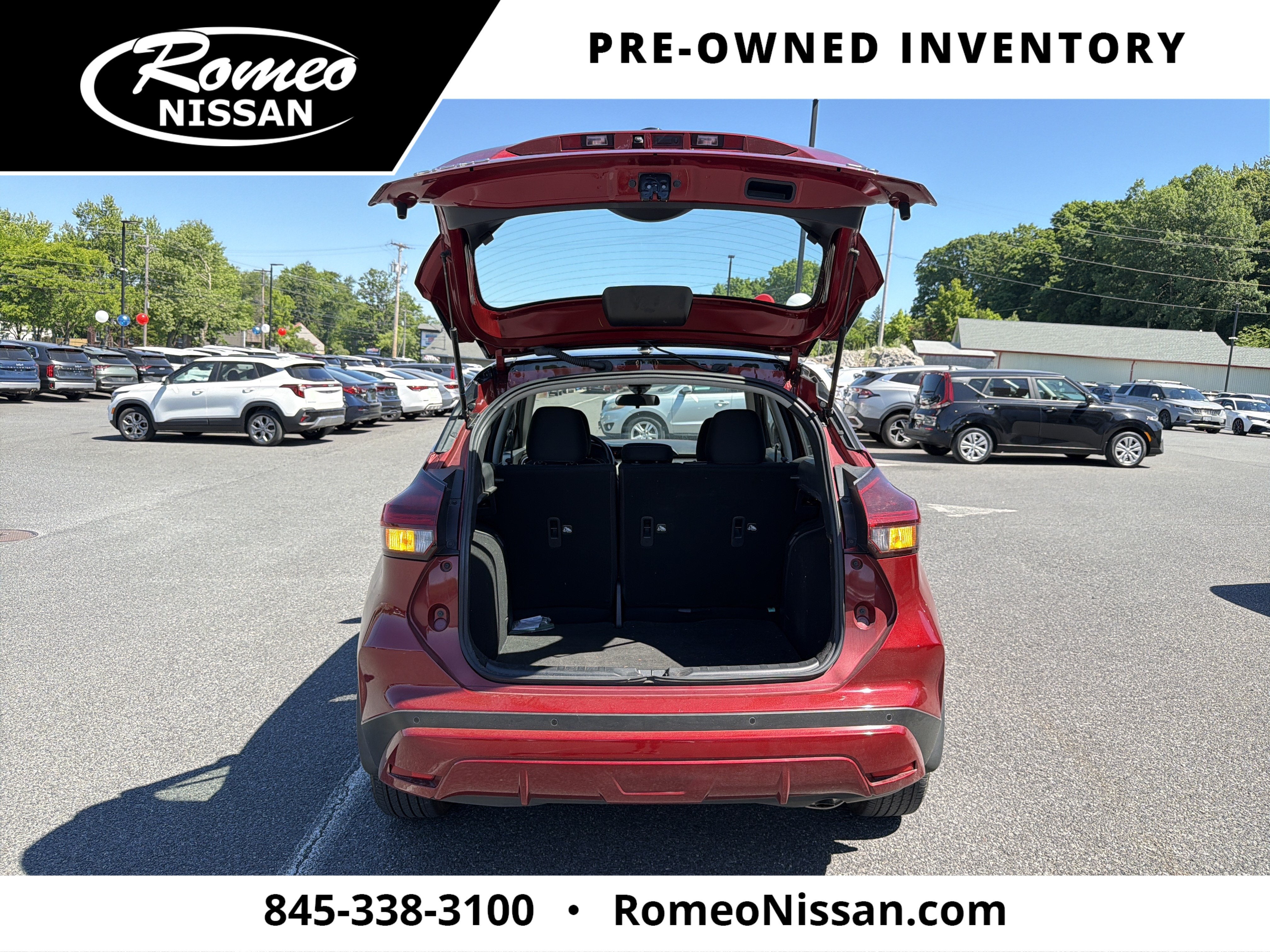 2023 Nissan Kicks SV