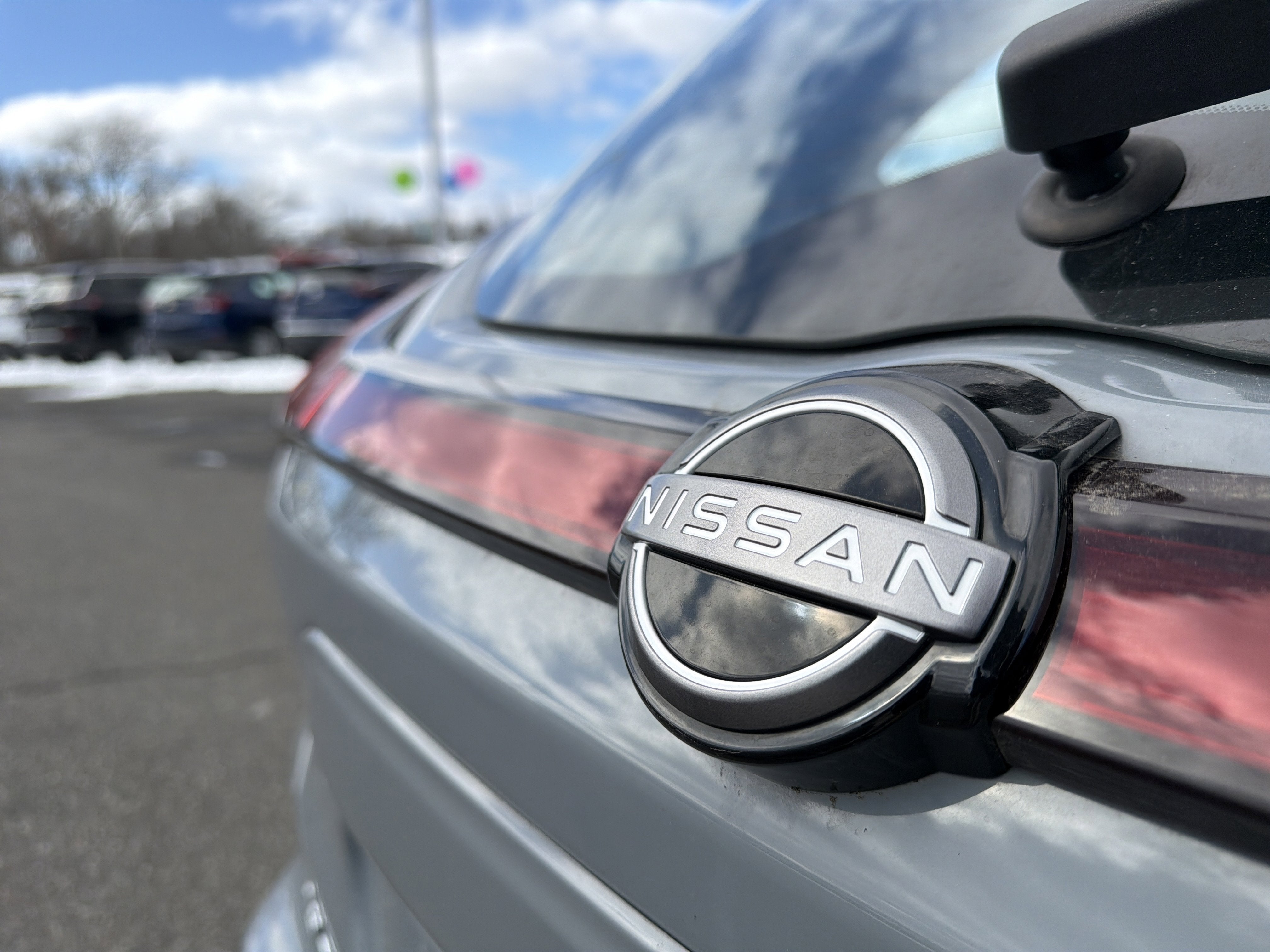 2023 Nissan Kicks SV