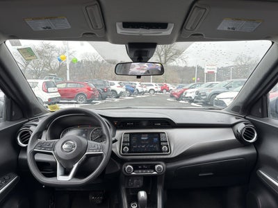 2020 Nissan Kicks SV