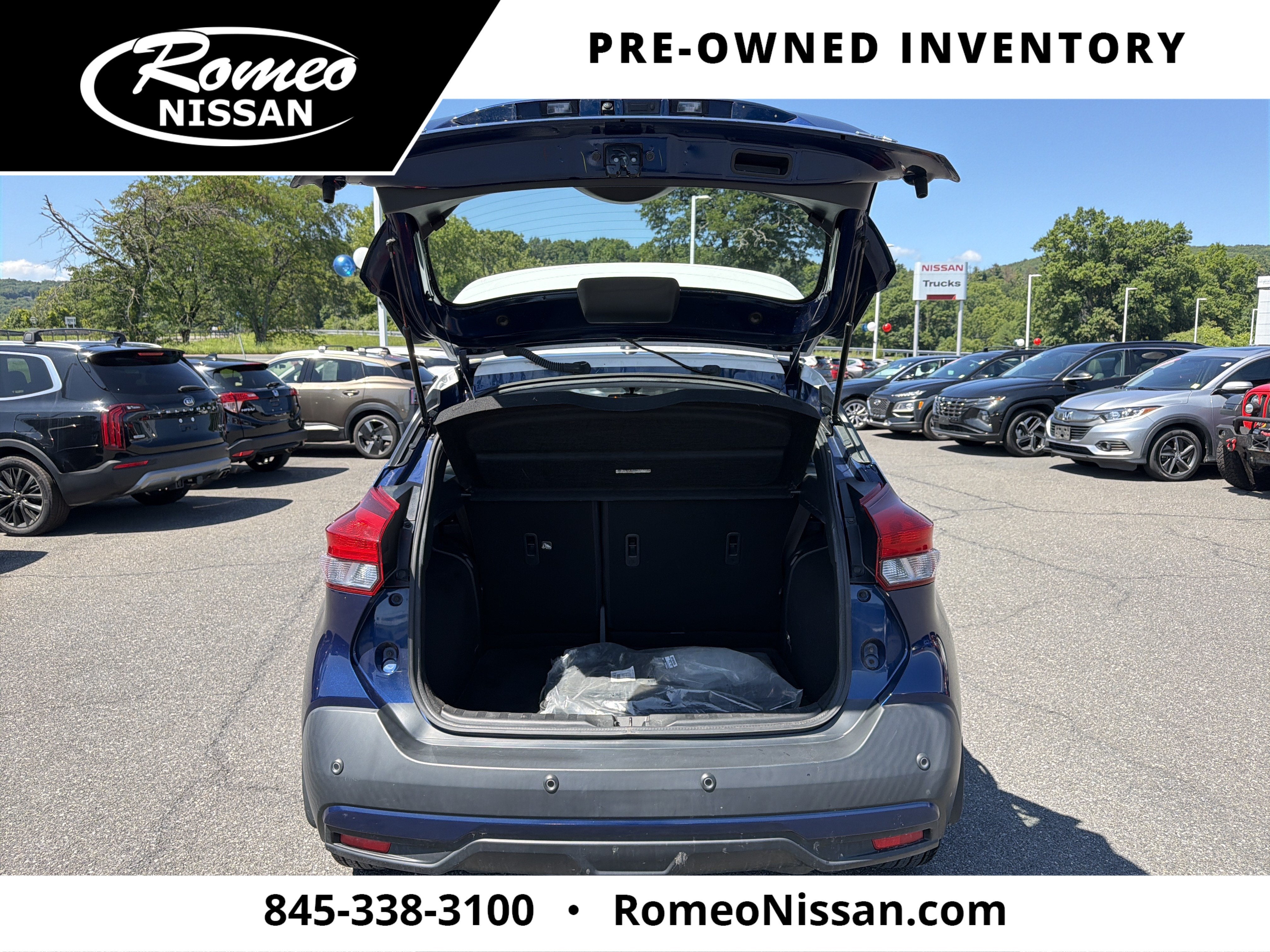 2020 Nissan Kicks SR