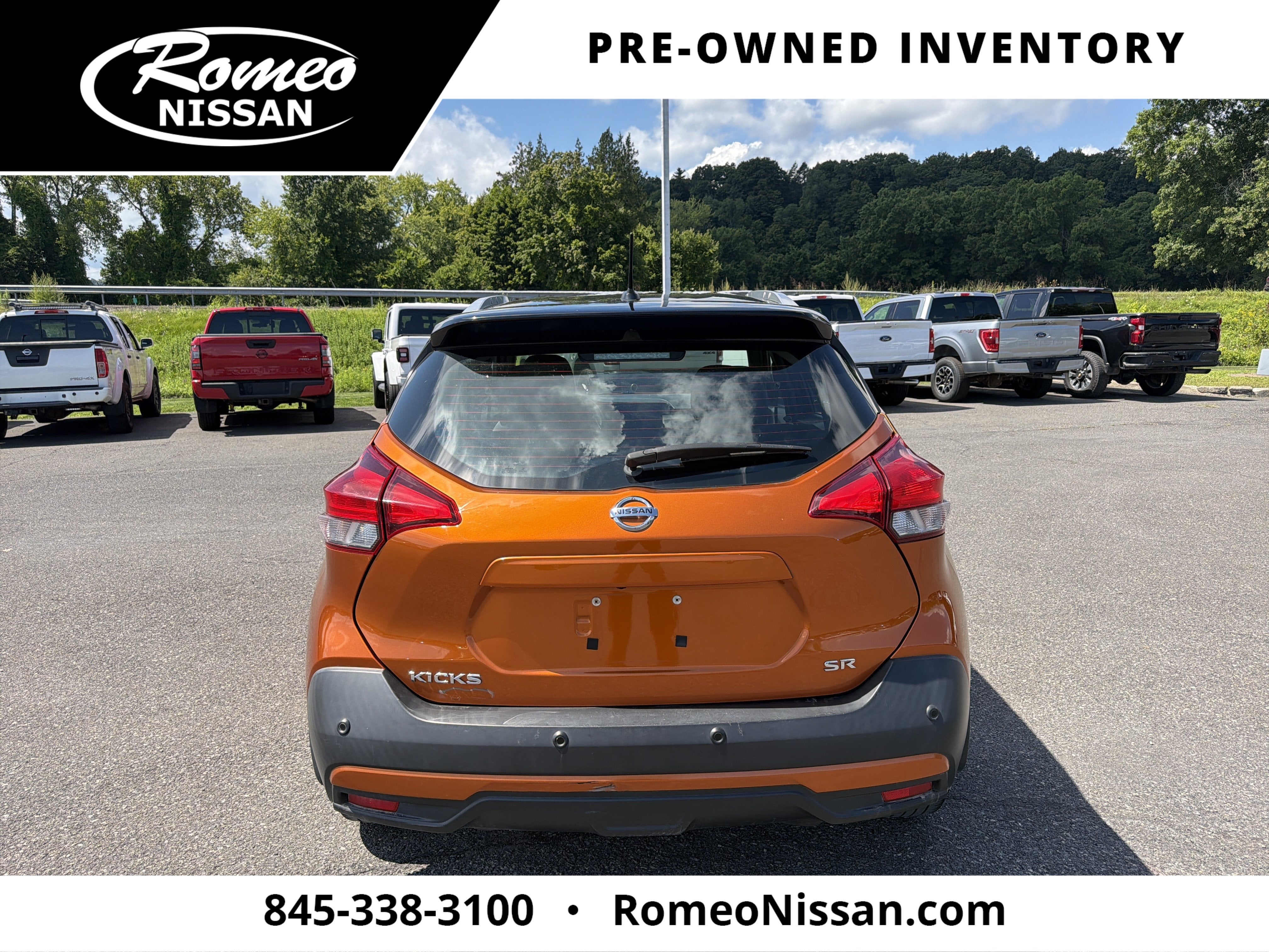 2020 Nissan Kicks SR