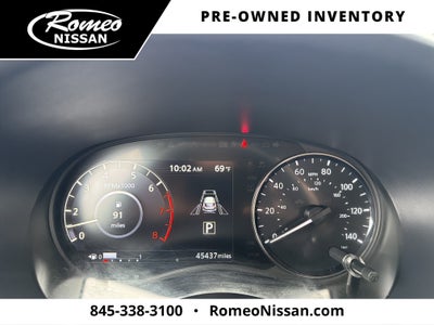 2023 Nissan Kicks SR