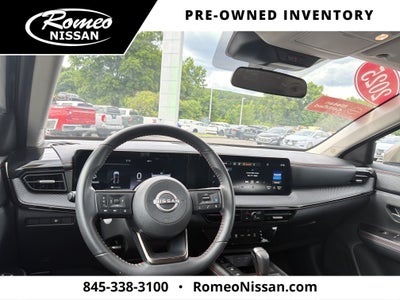 2025 Nissan Kicks SR