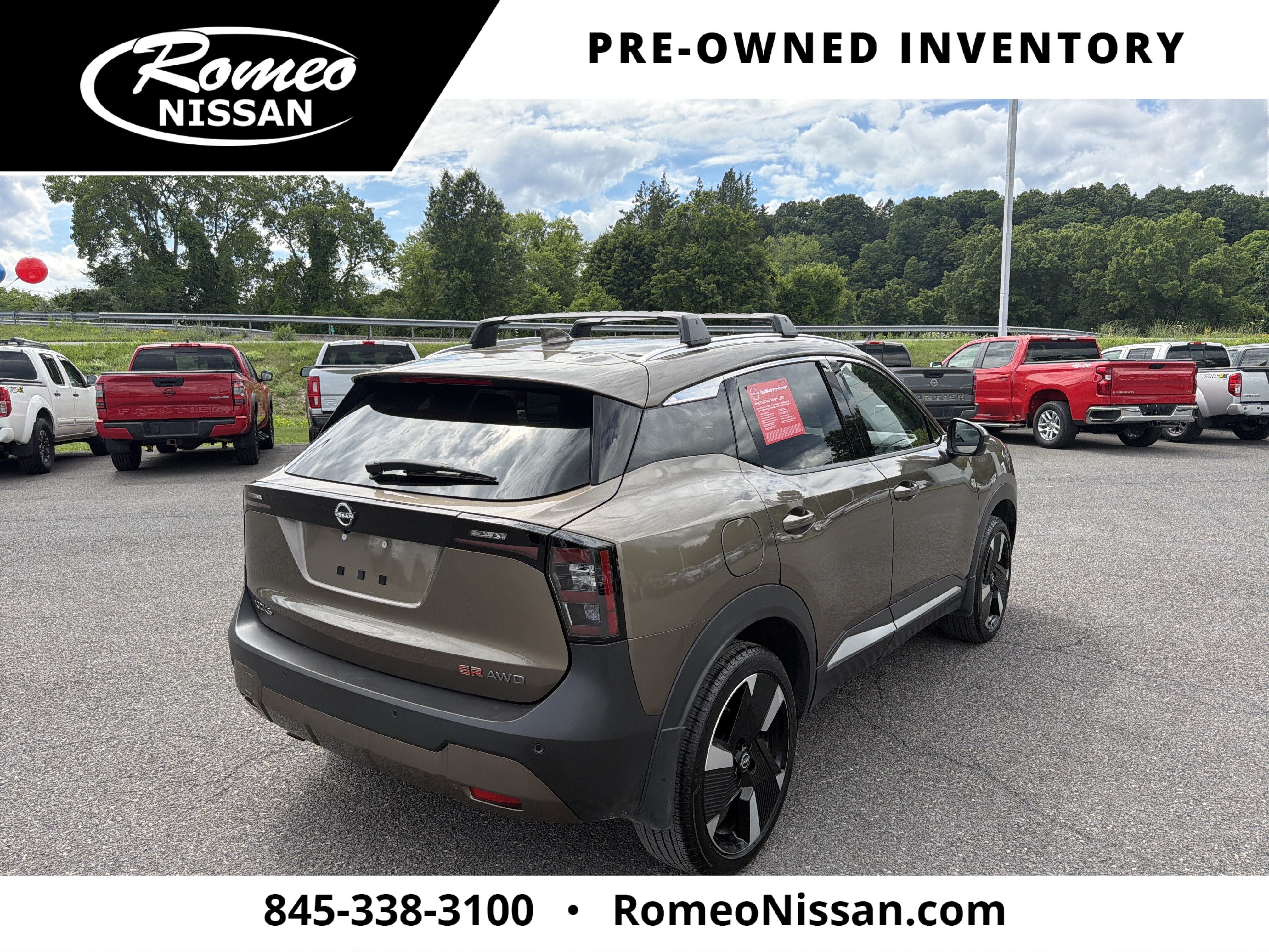 2025 Nissan Kicks SR