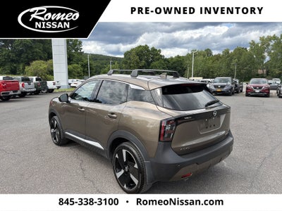 2025 Nissan Kicks SR
