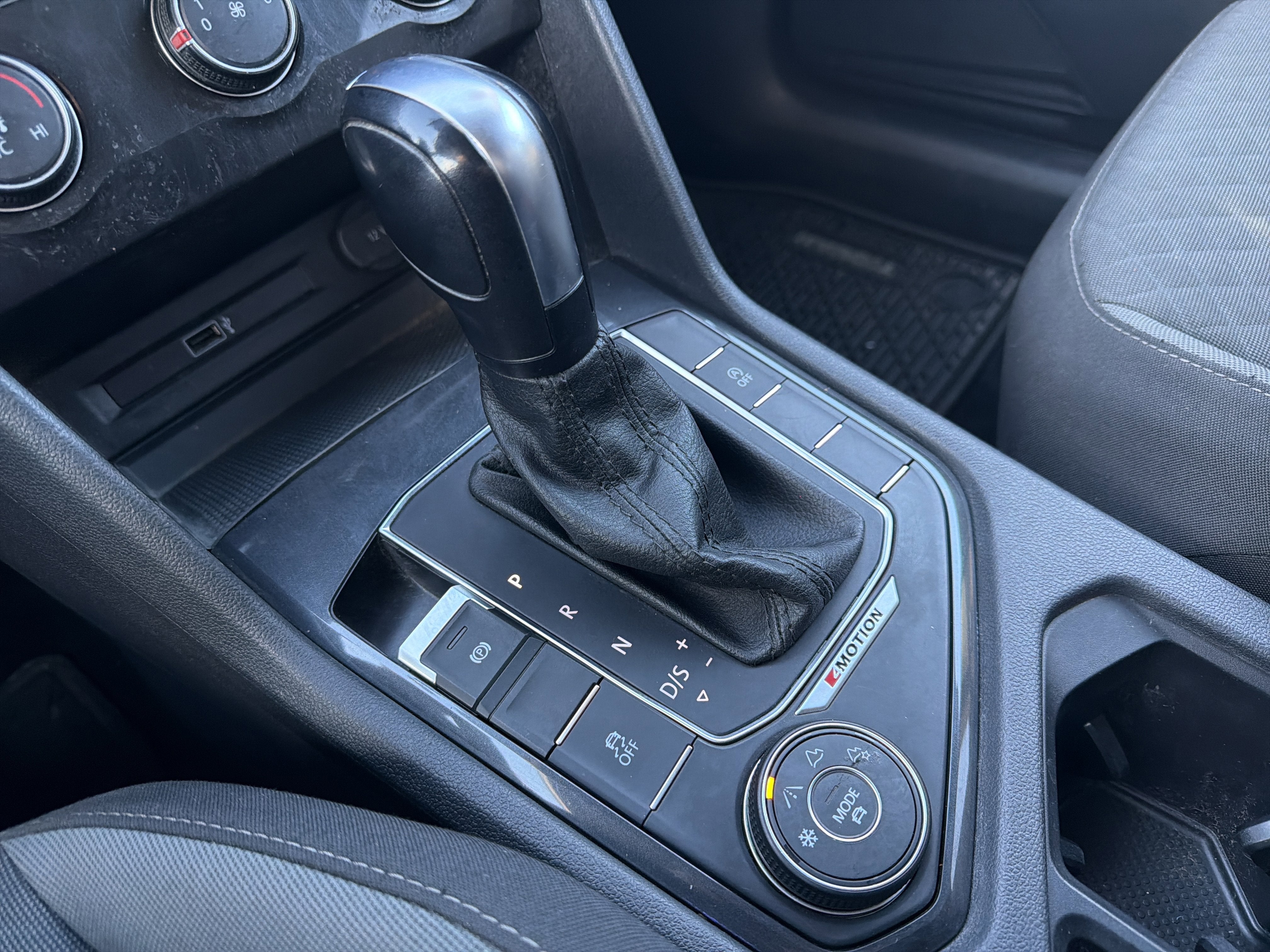 2018 Volkswagen Tiguan 2.0T S 4Motion