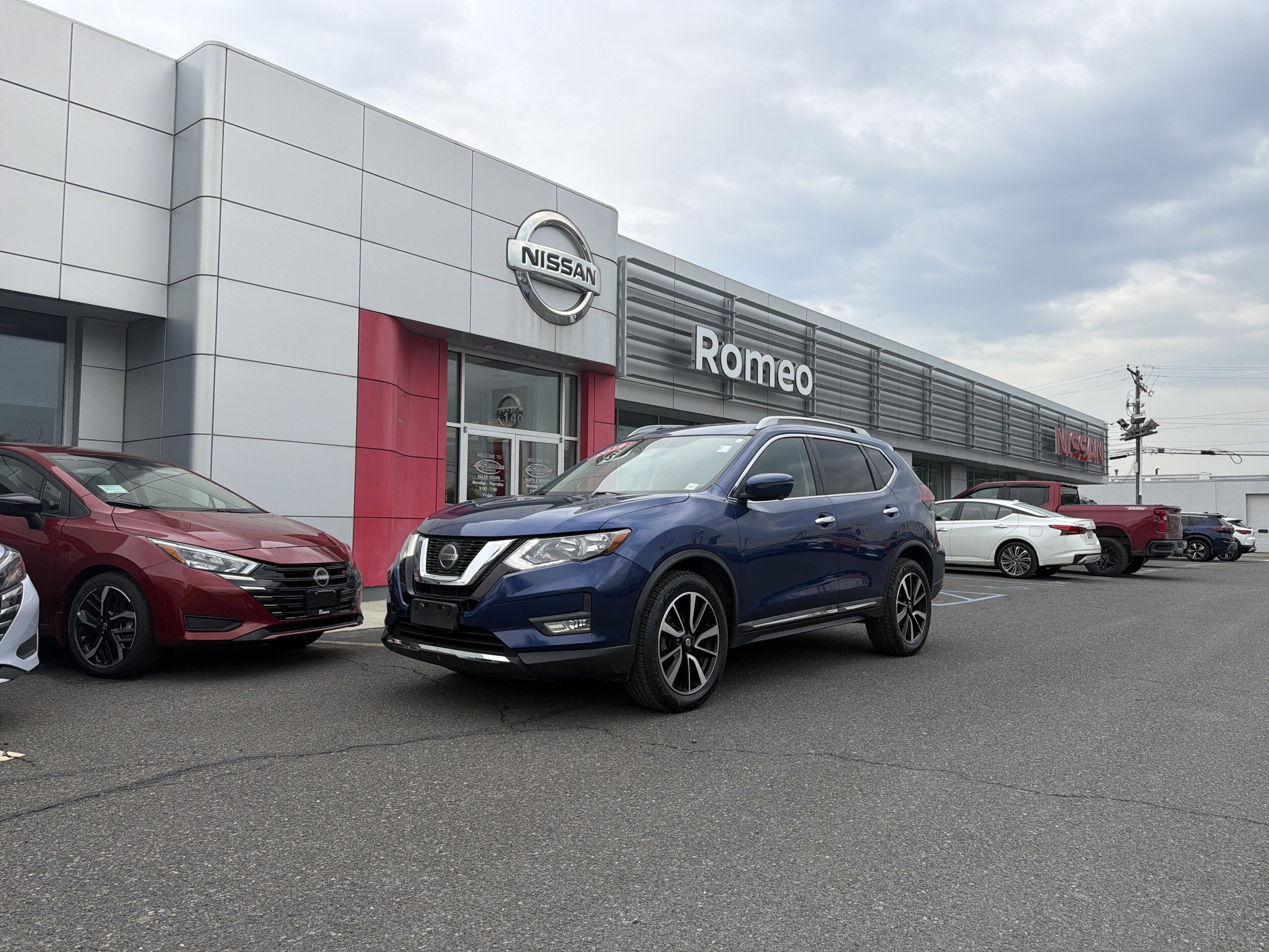 2019 Nissan Rogue SL AWD's photo