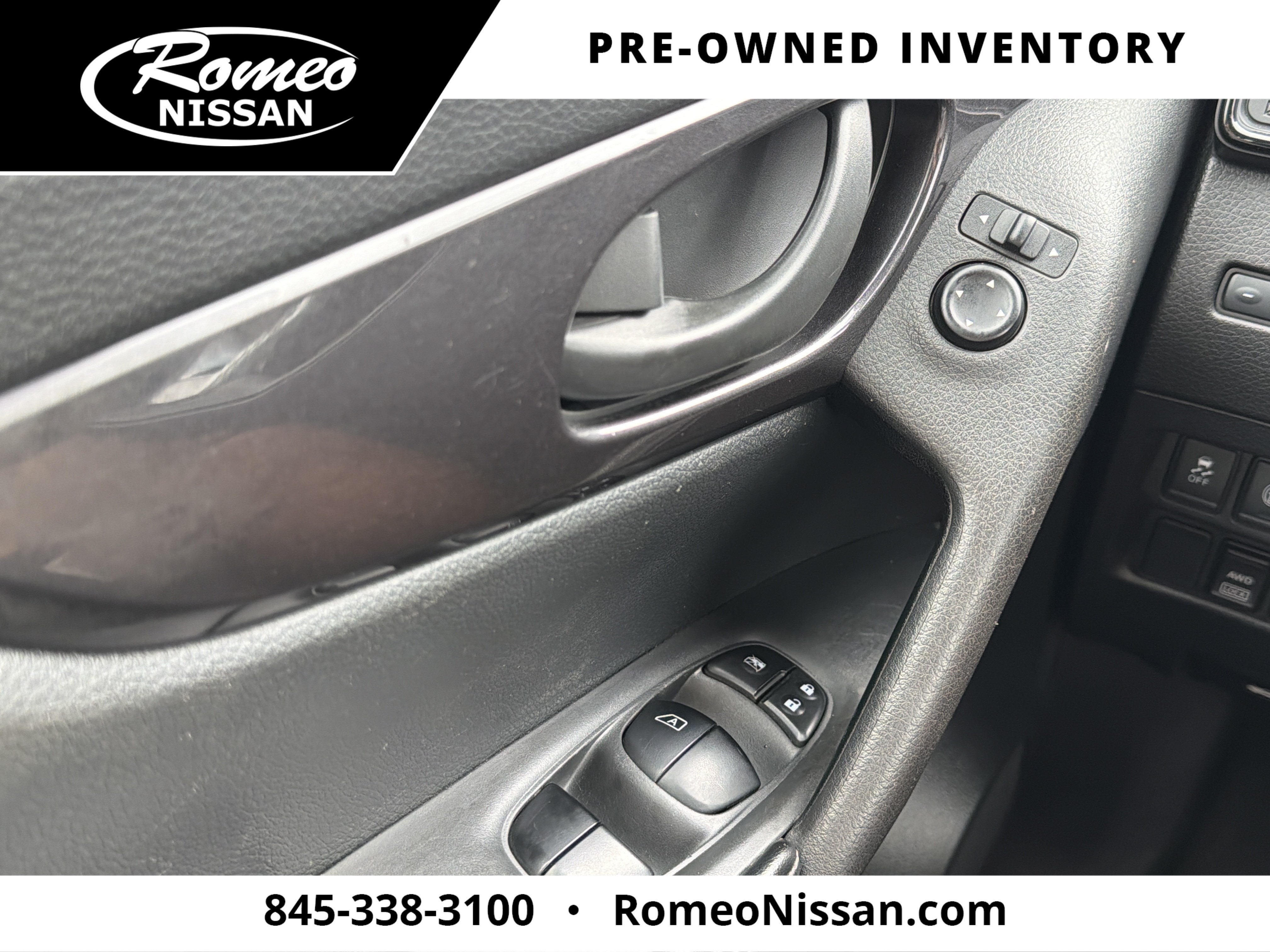 2019 Nissan Rogue S