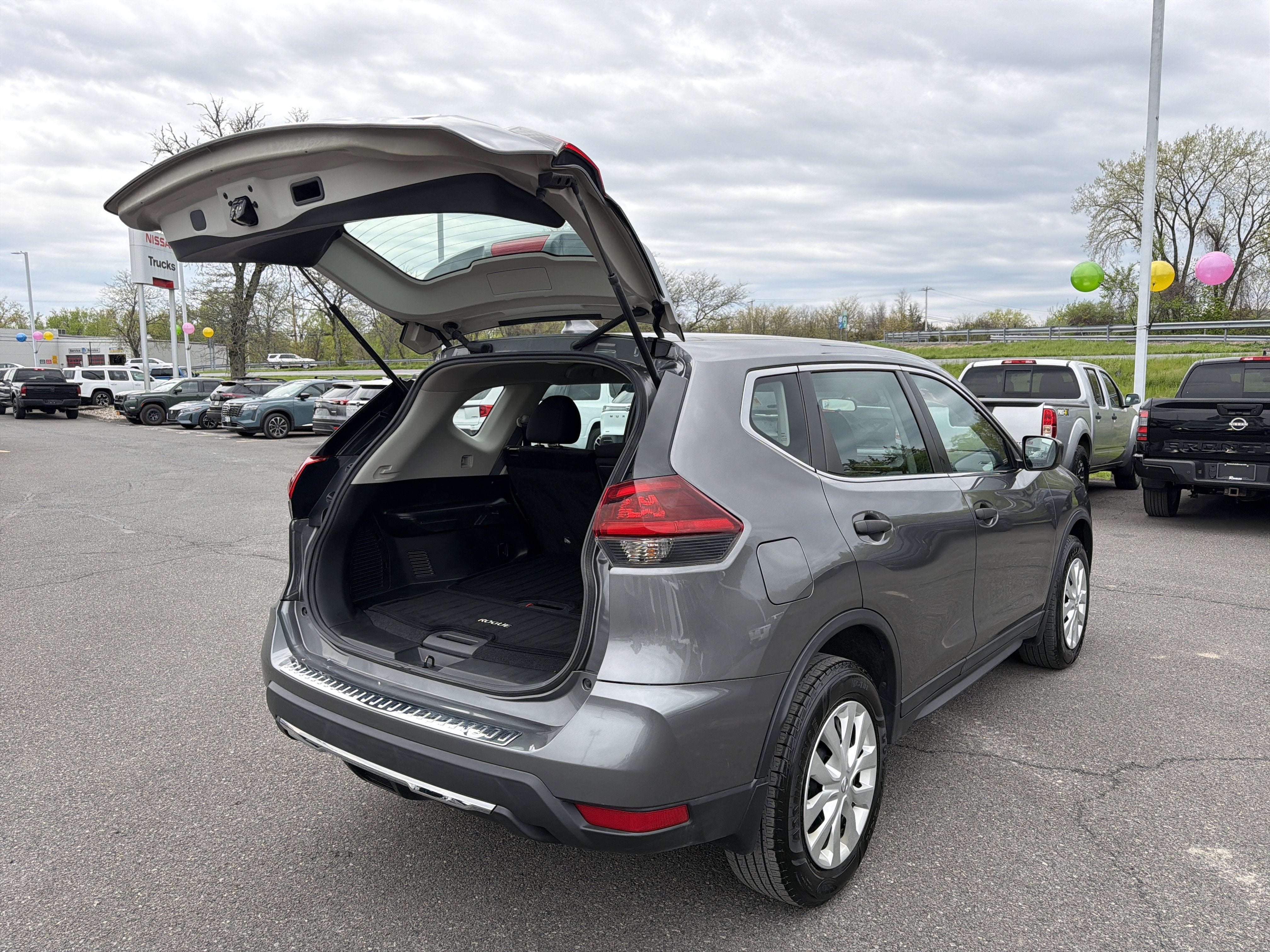 2019 Nissan Rogue S