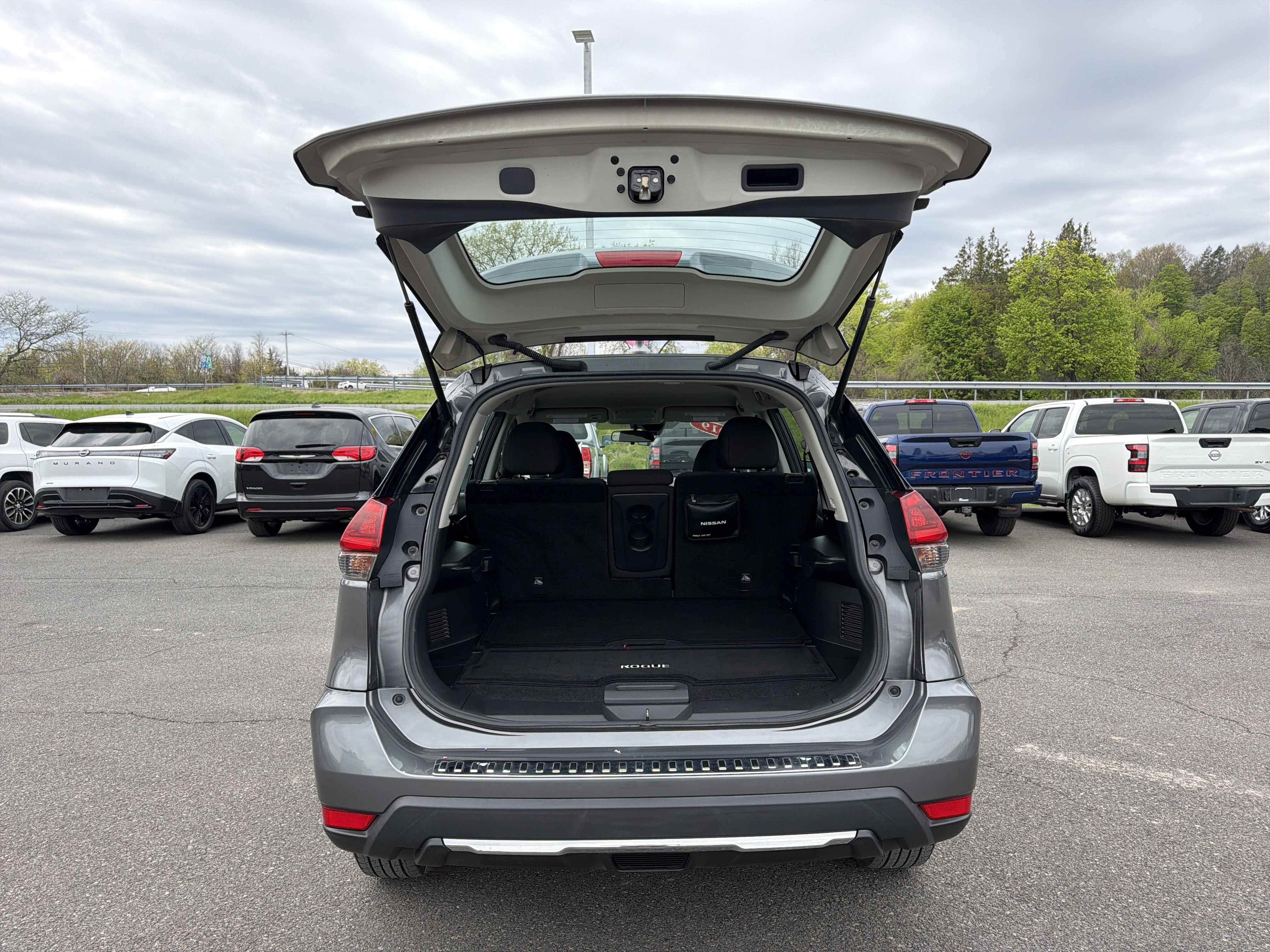 2019 Nissan Rogue S