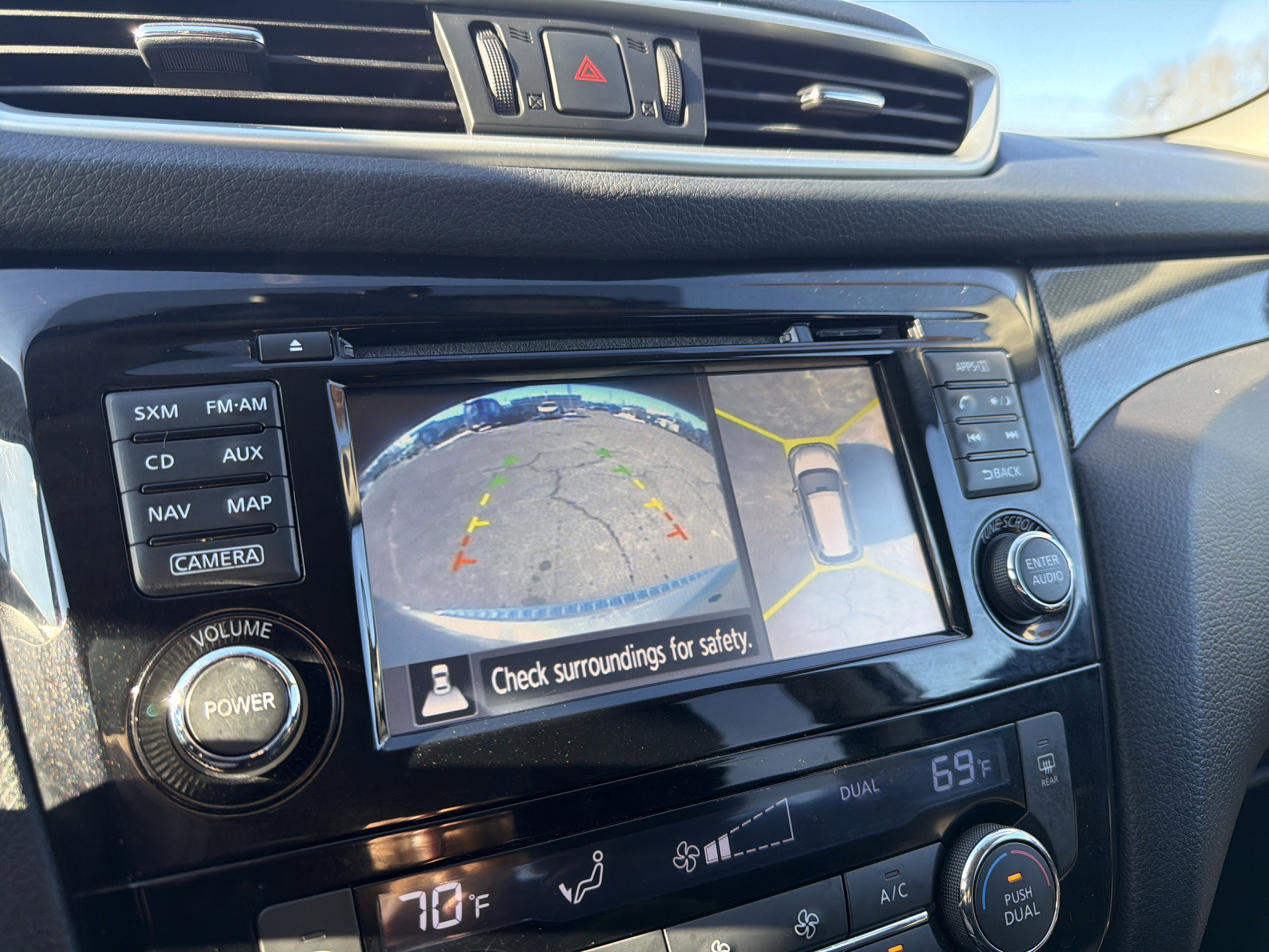 2015 Nissan Rogue SL