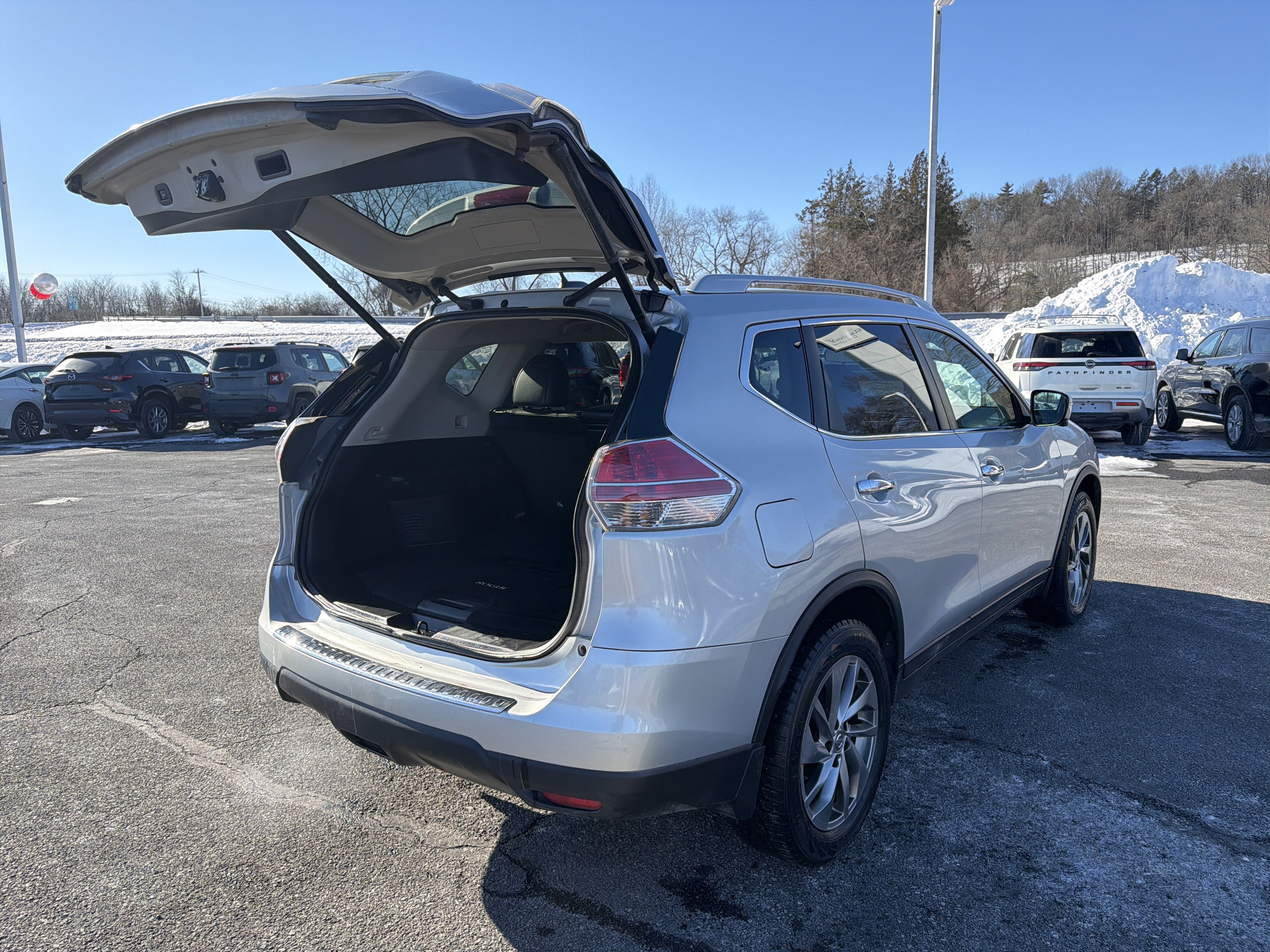 2015 Nissan Rogue SL