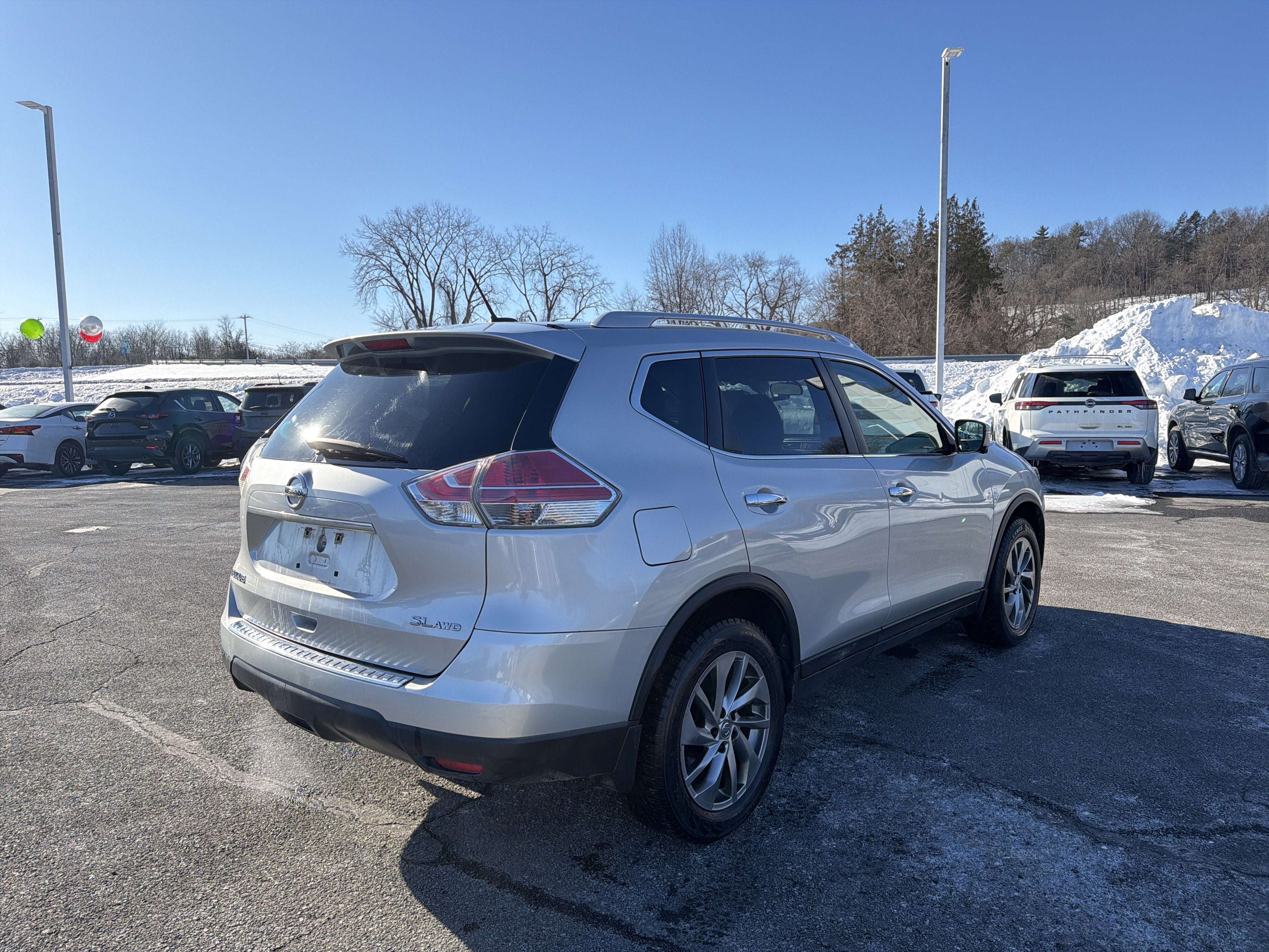 2015 Nissan Rogue SL