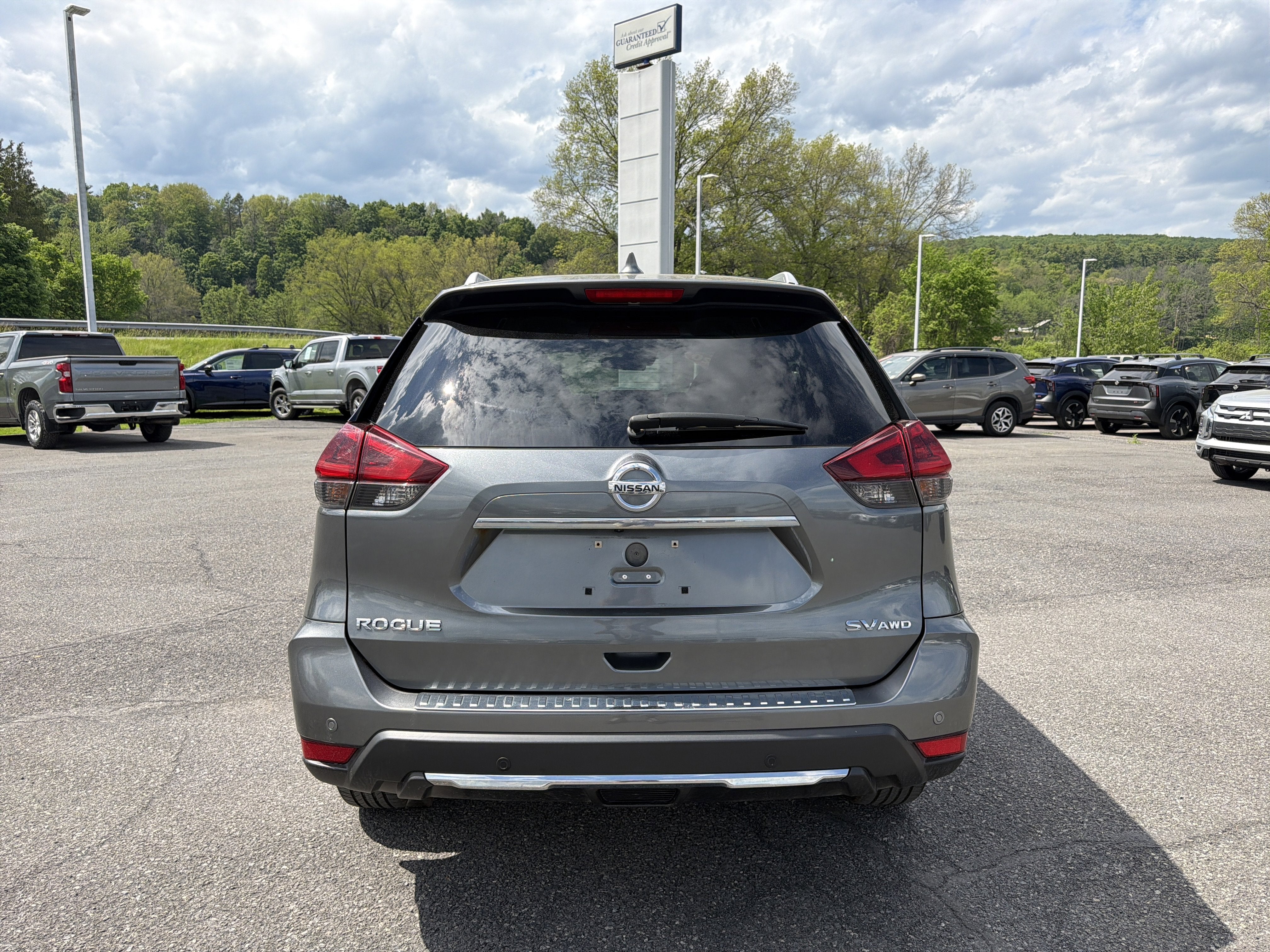 2020 Nissan Rogue SV