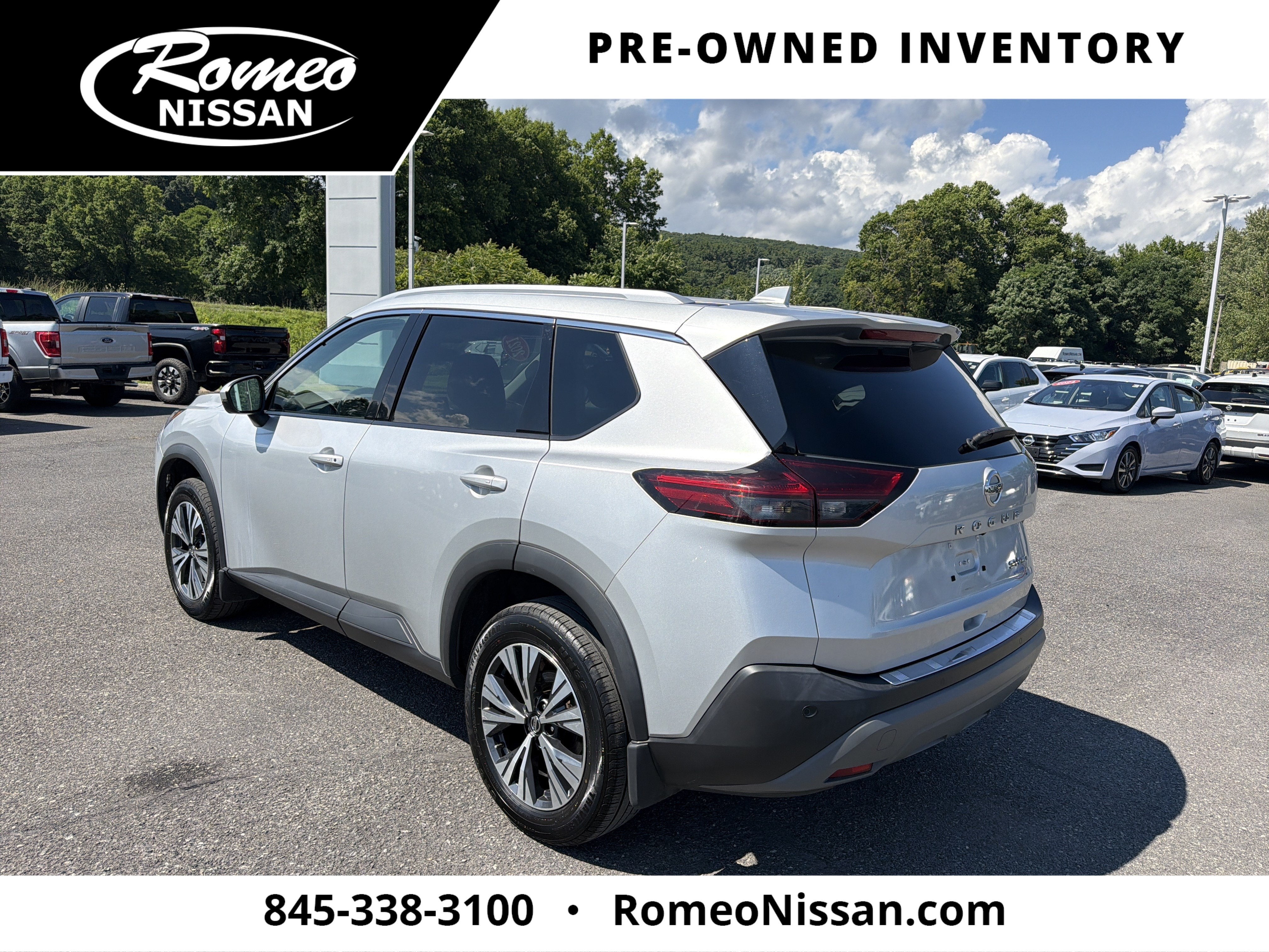 2021 Nissan Rogue SV