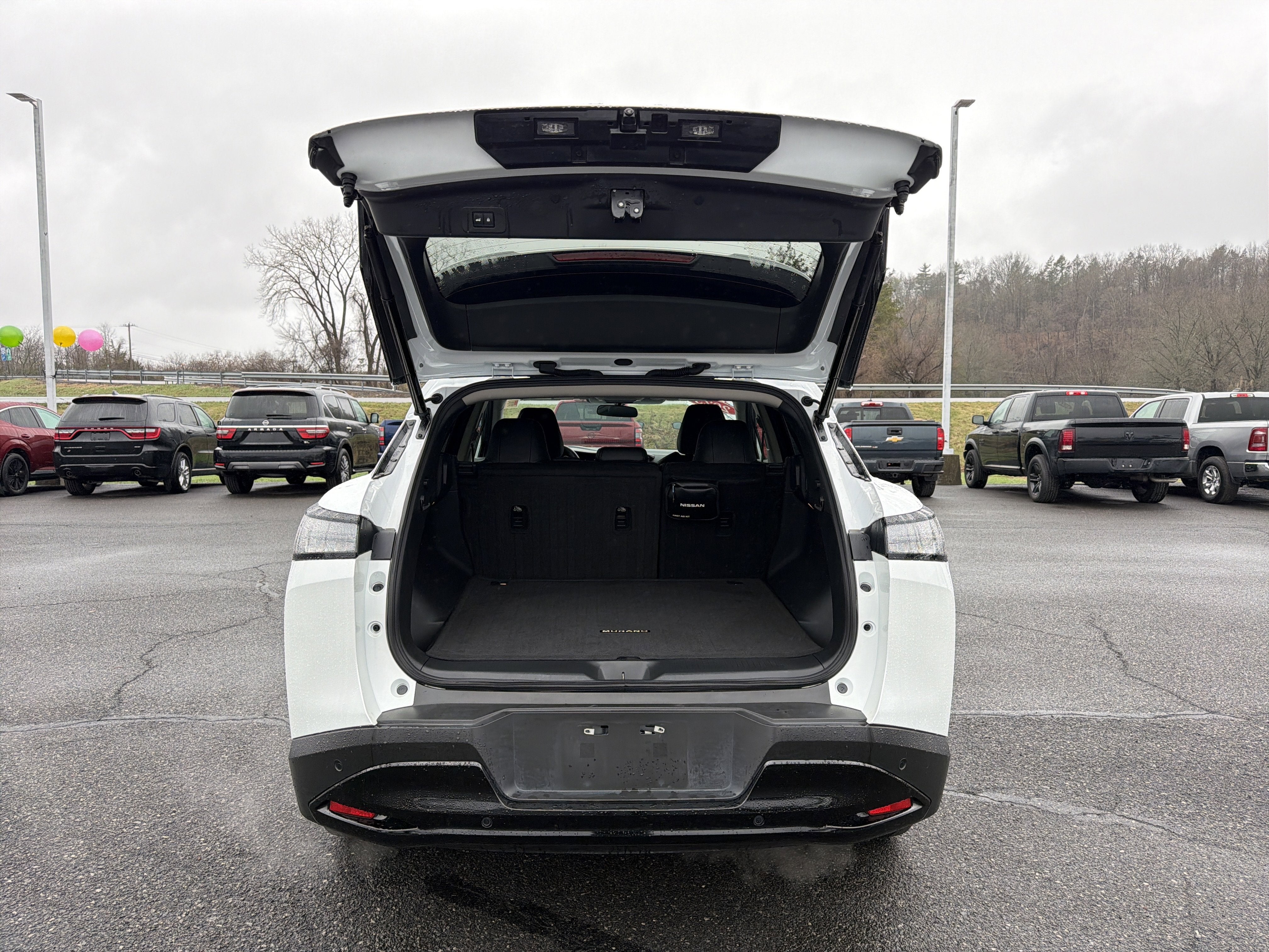 2025 Nissan Murano SV