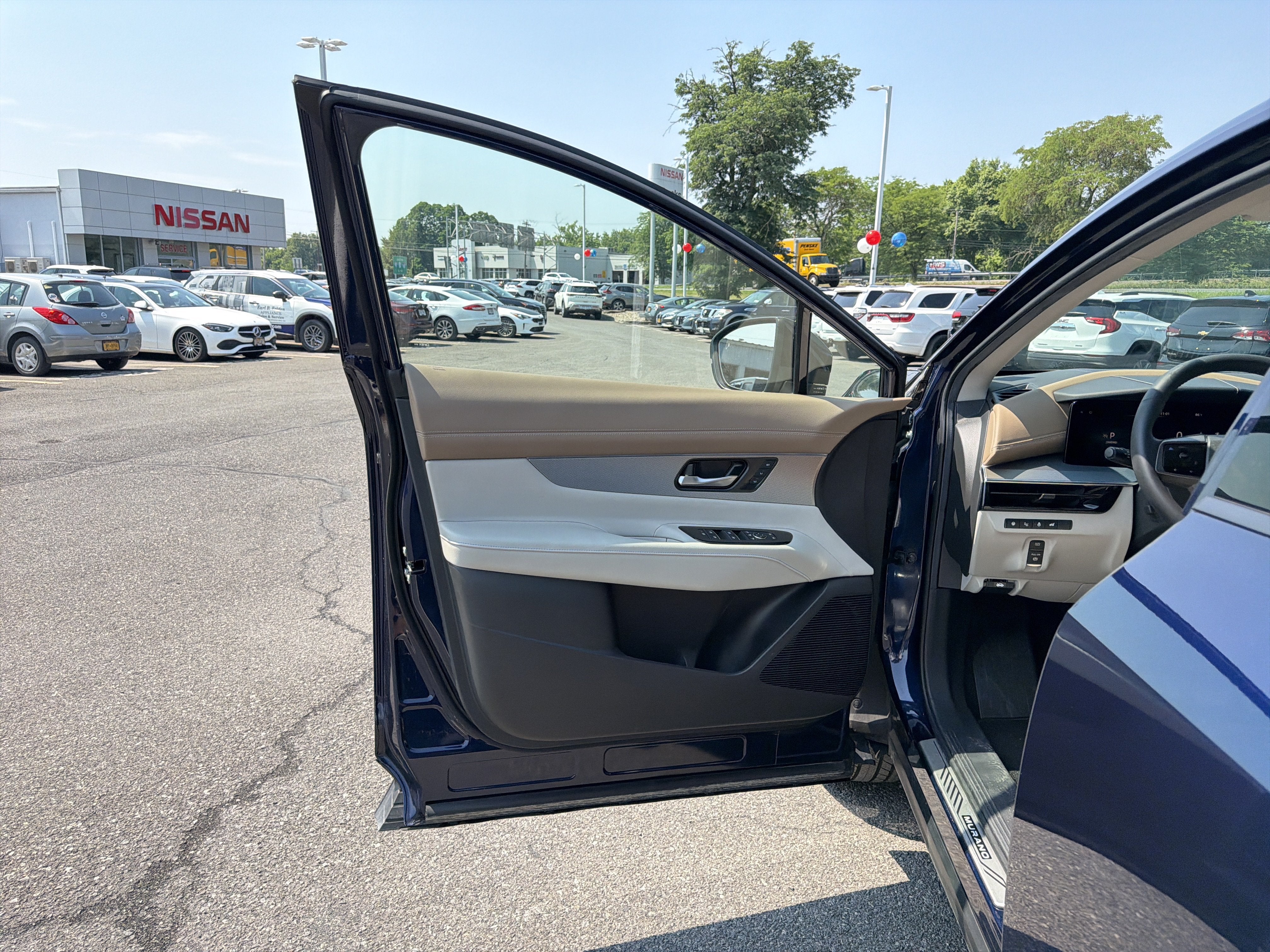 2025 Nissan Murano Platinum