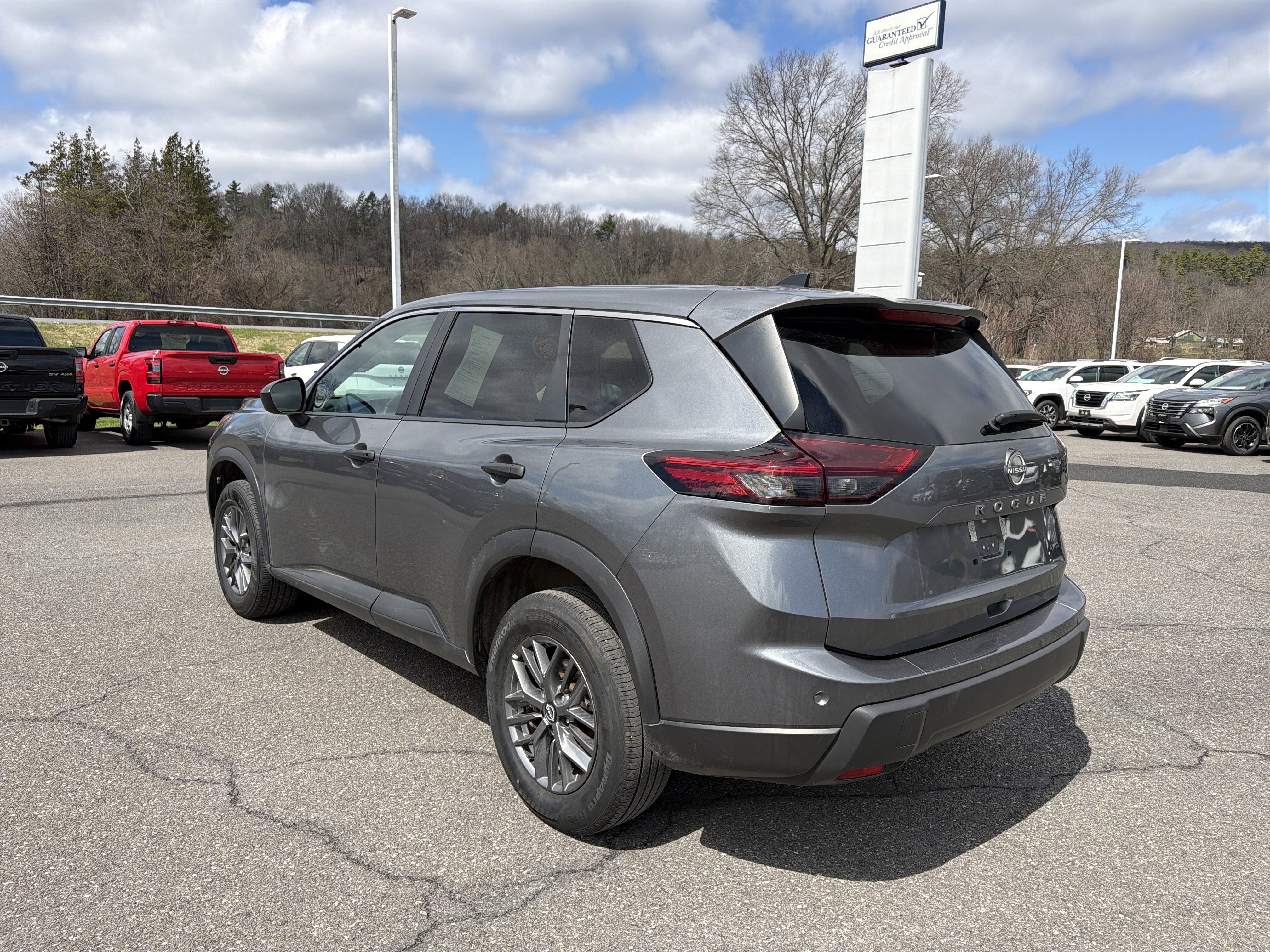 2024 Nissan Rogue S