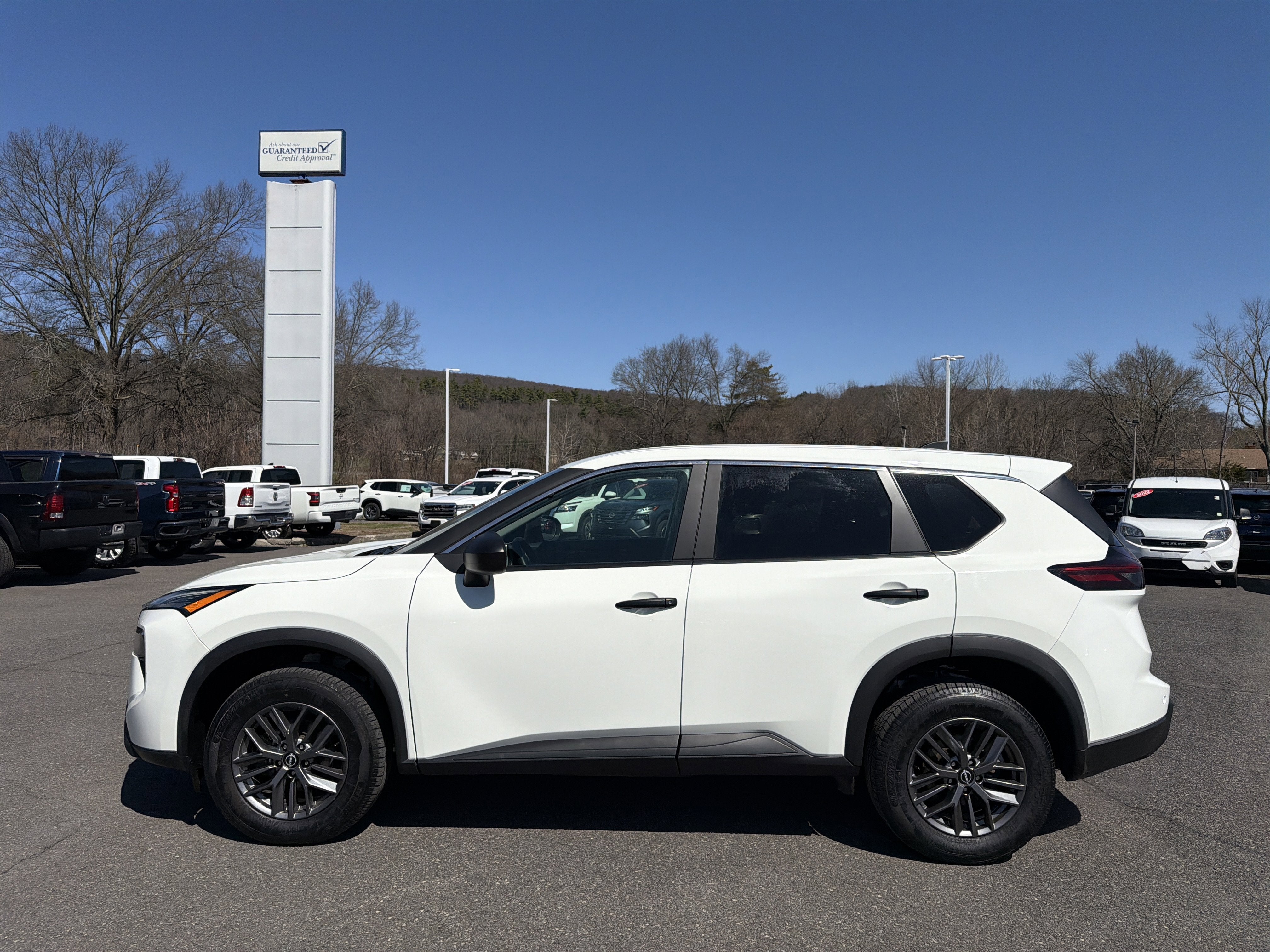 2024 Nissan Rogue S