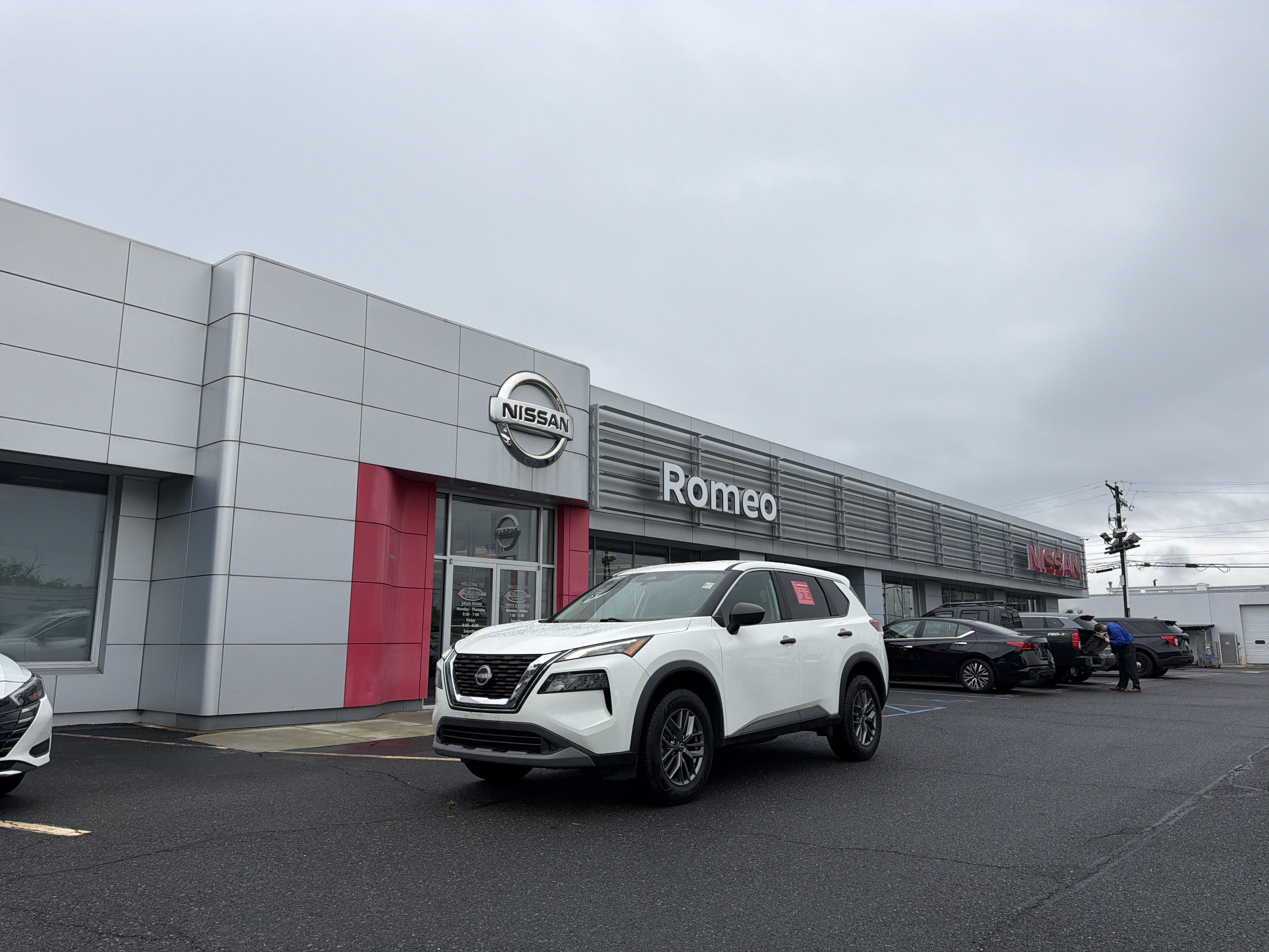 2023 Nissan Rogue S