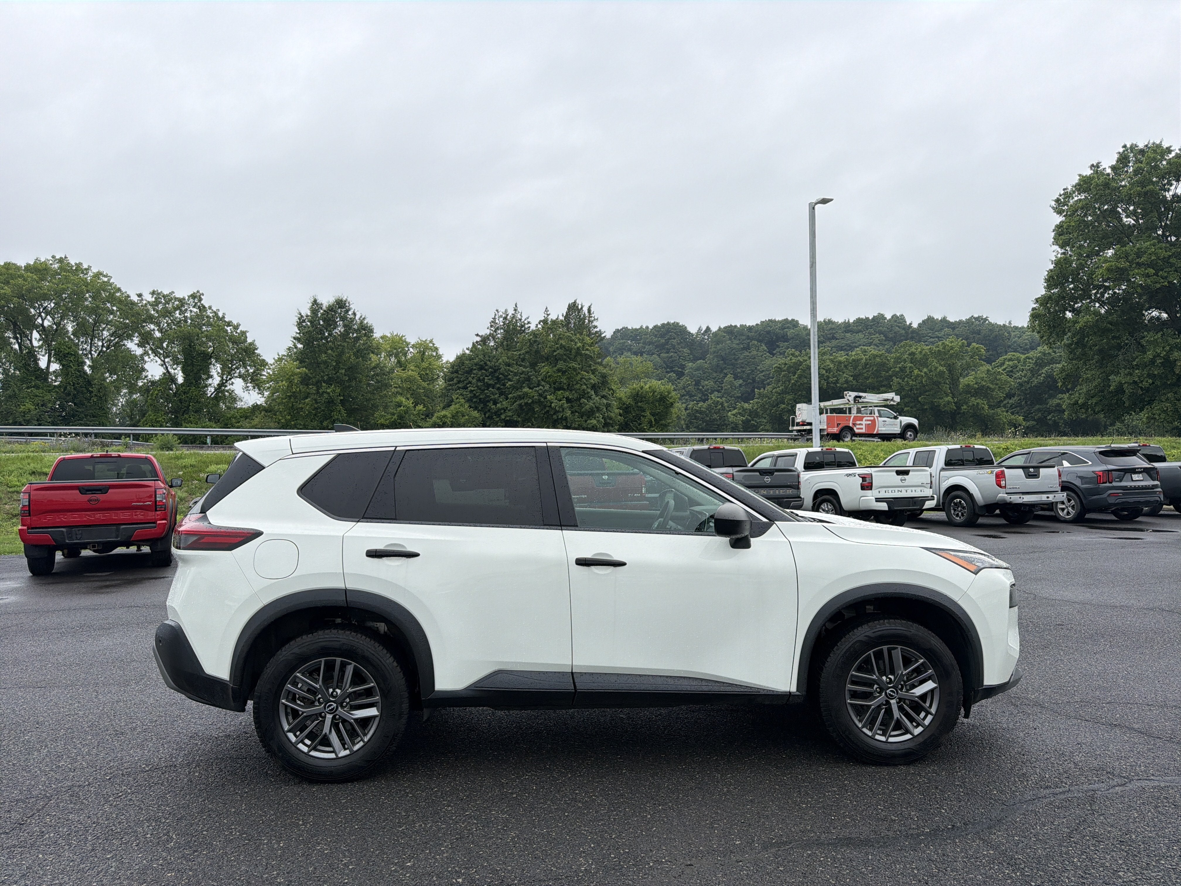 2023 Nissan Rogue S