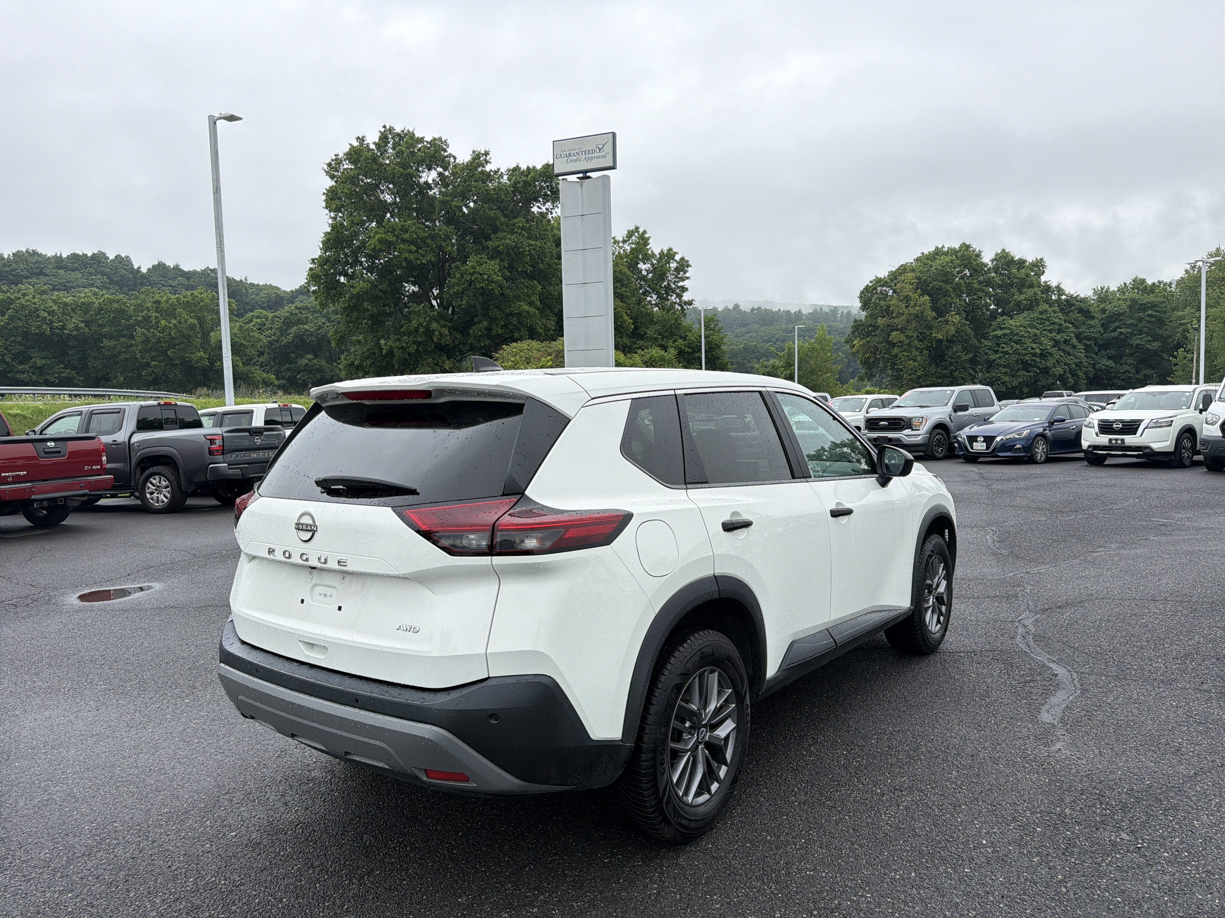 2023 Nissan Rogue S