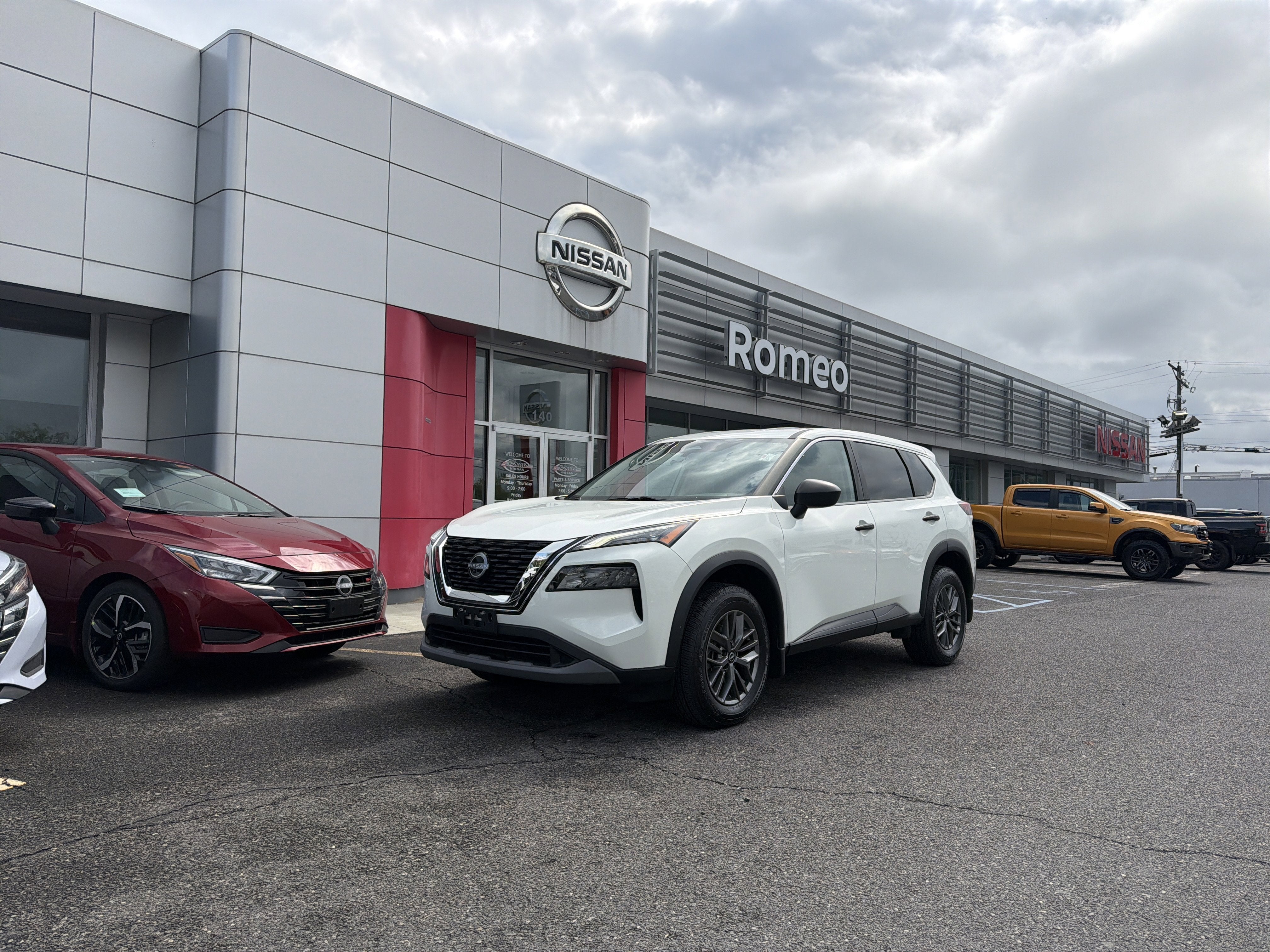 2022 Nissan Rogue S