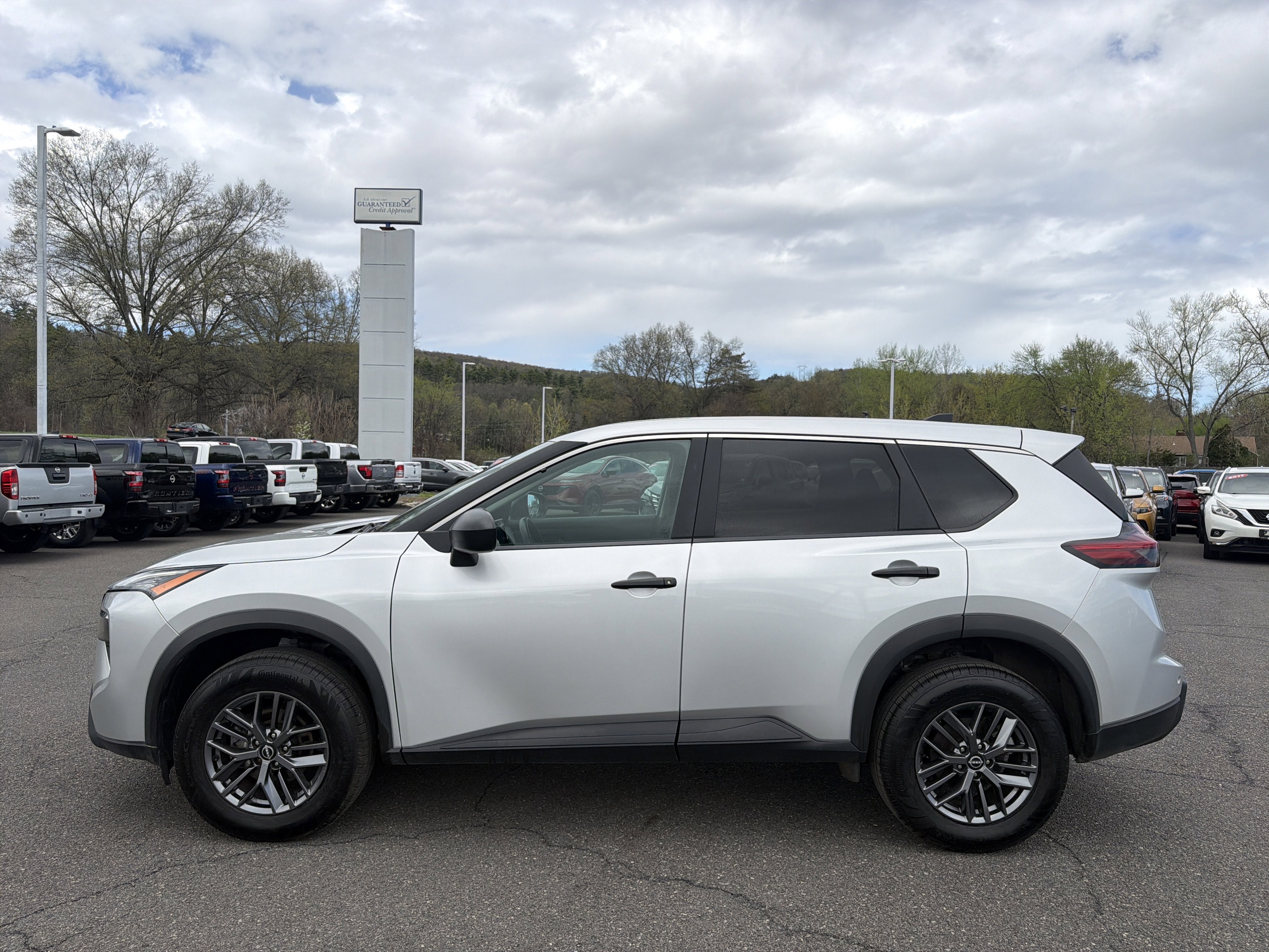 2024 Nissan Rogue S