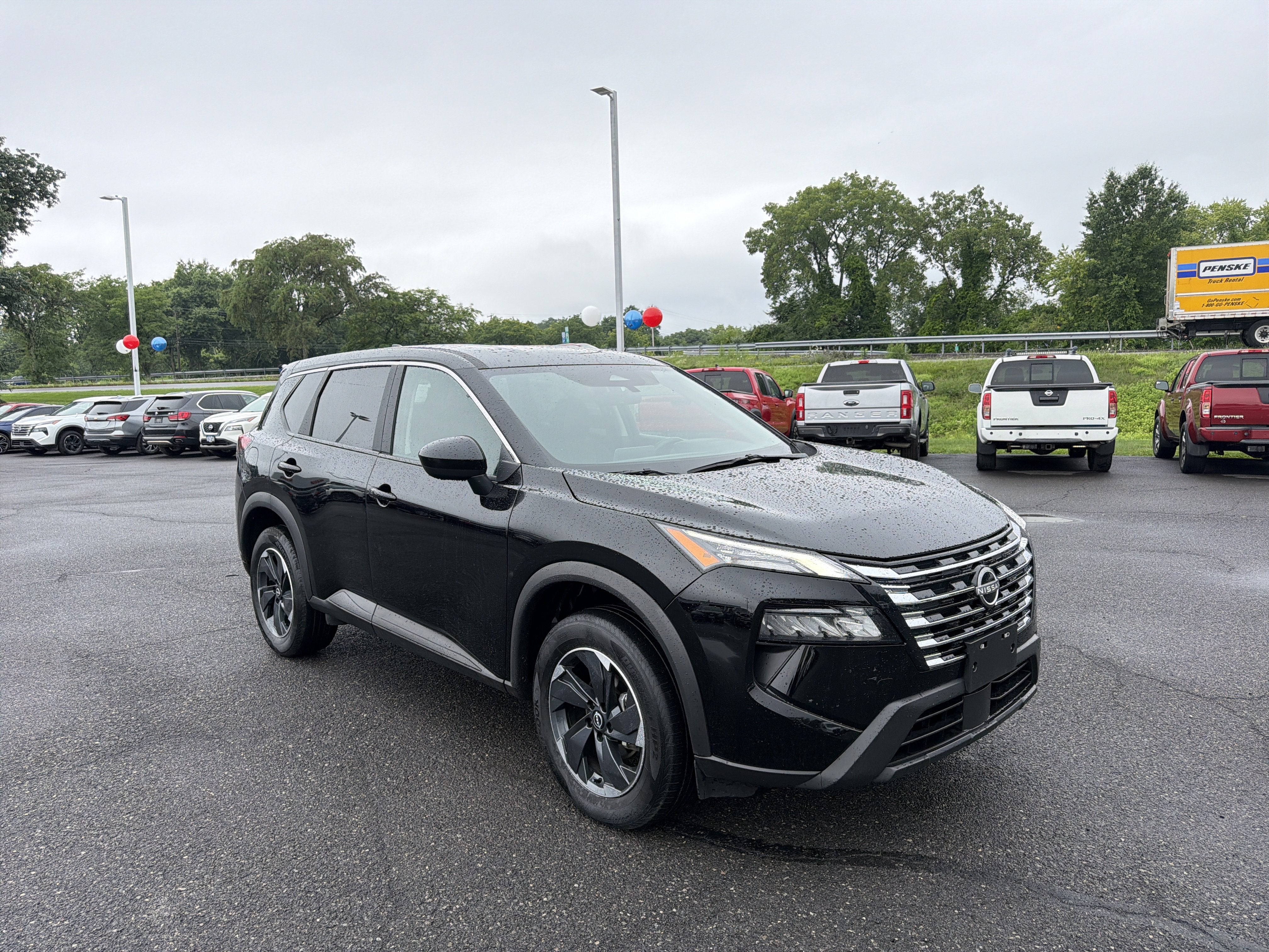 2025 Nissan Rogue SV