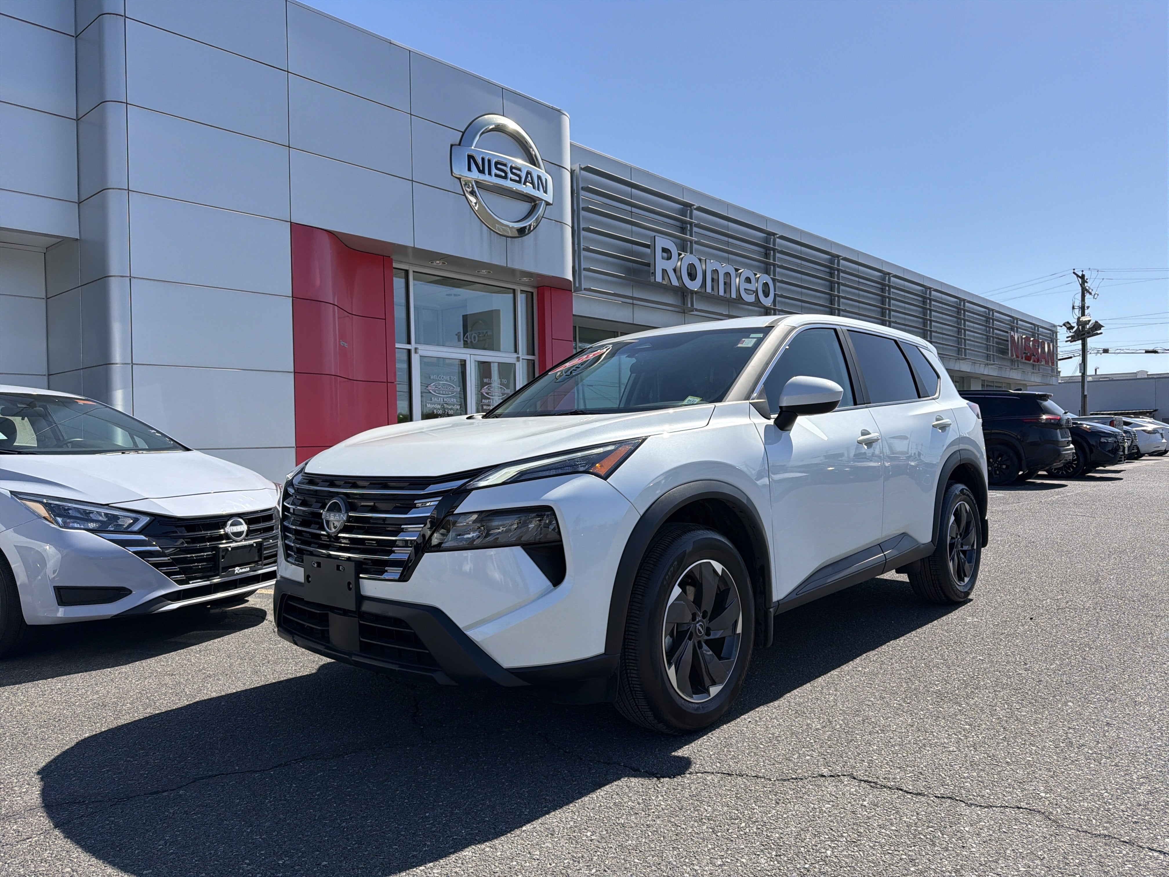 2025 Nissan Rogue SV