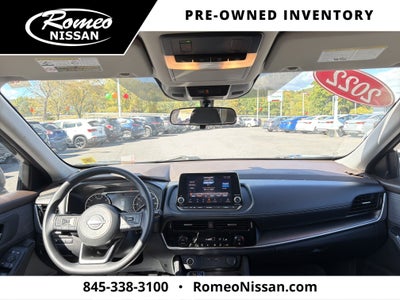 2022 Nissan Rogue SV