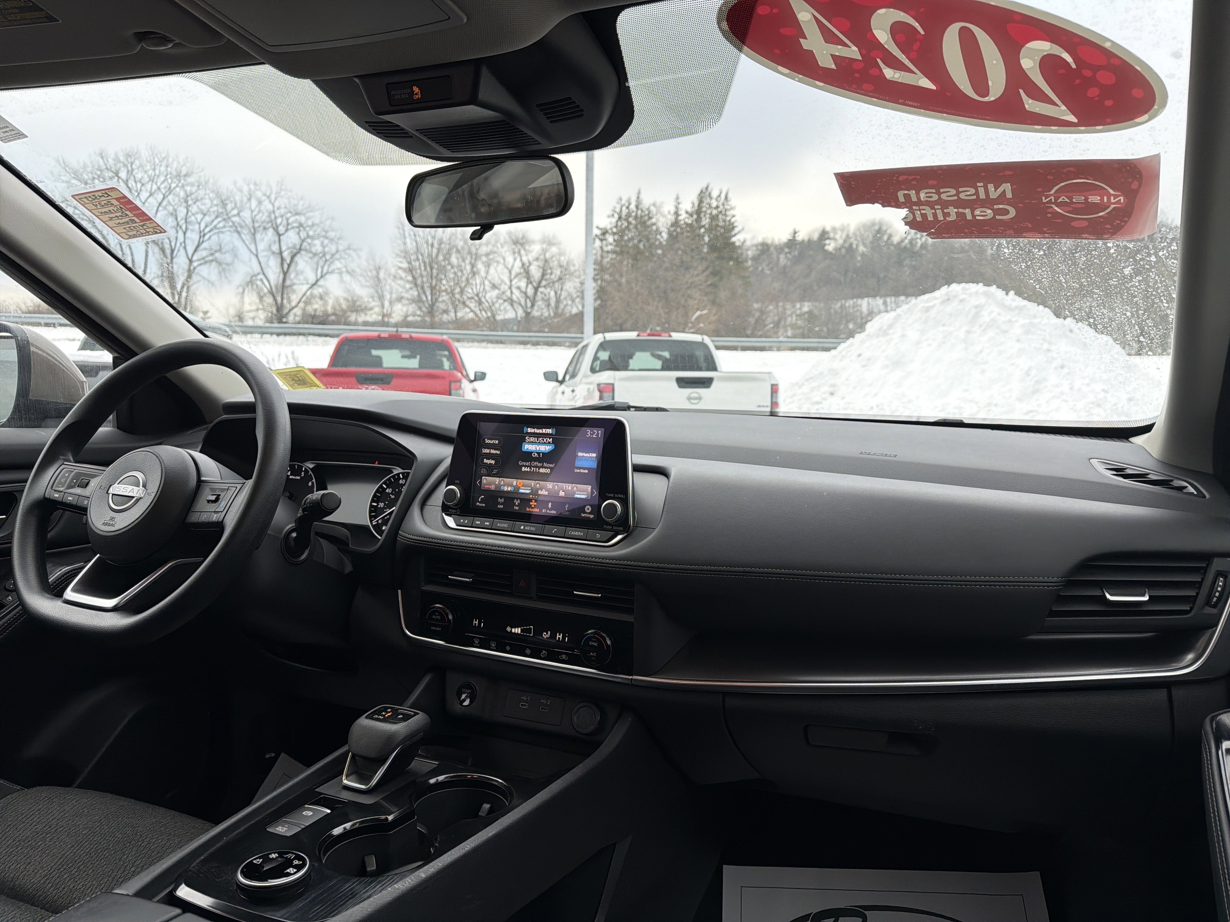 2024 Nissan Rogue SV