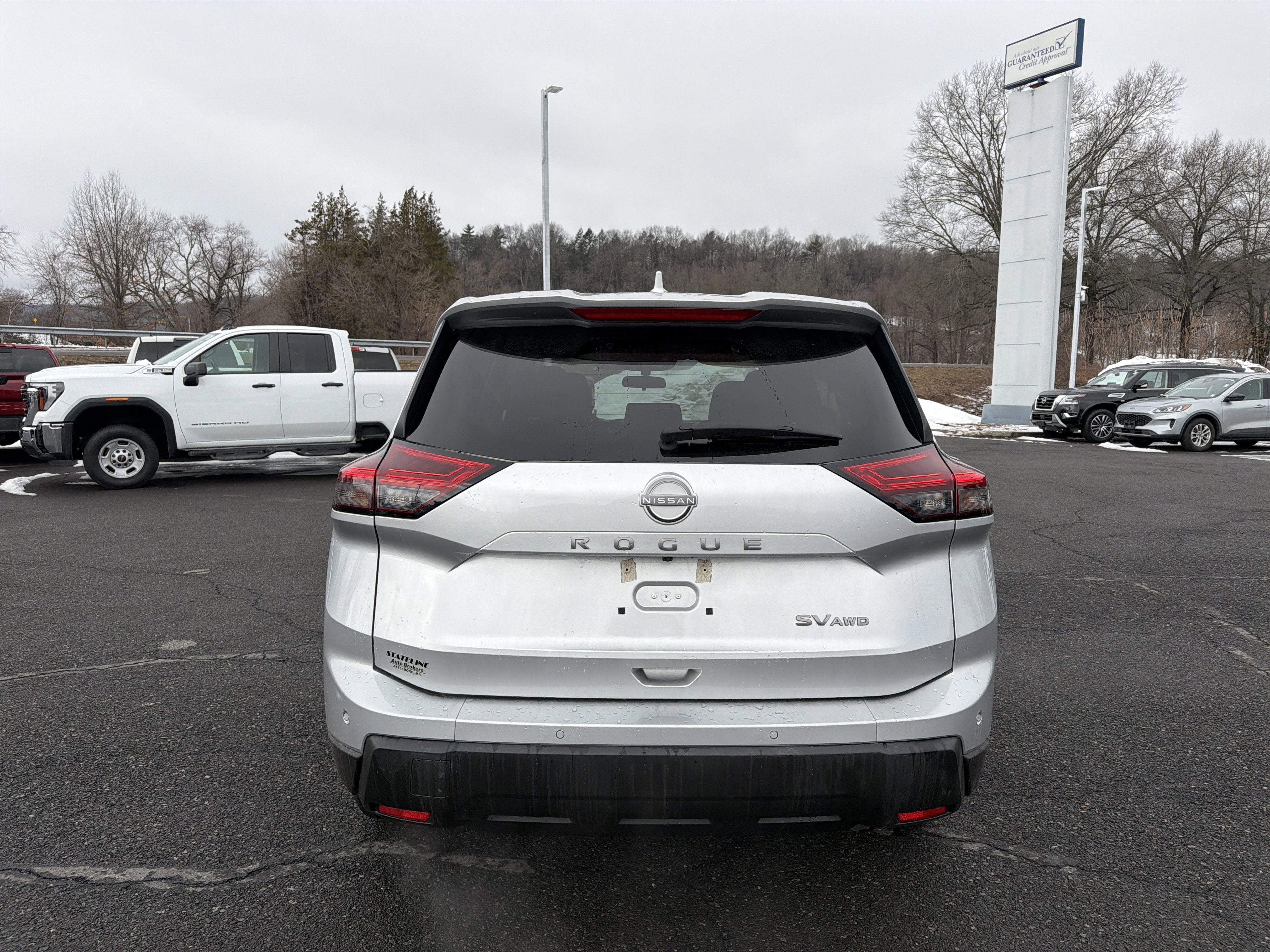 2024 Nissan Rogue SV