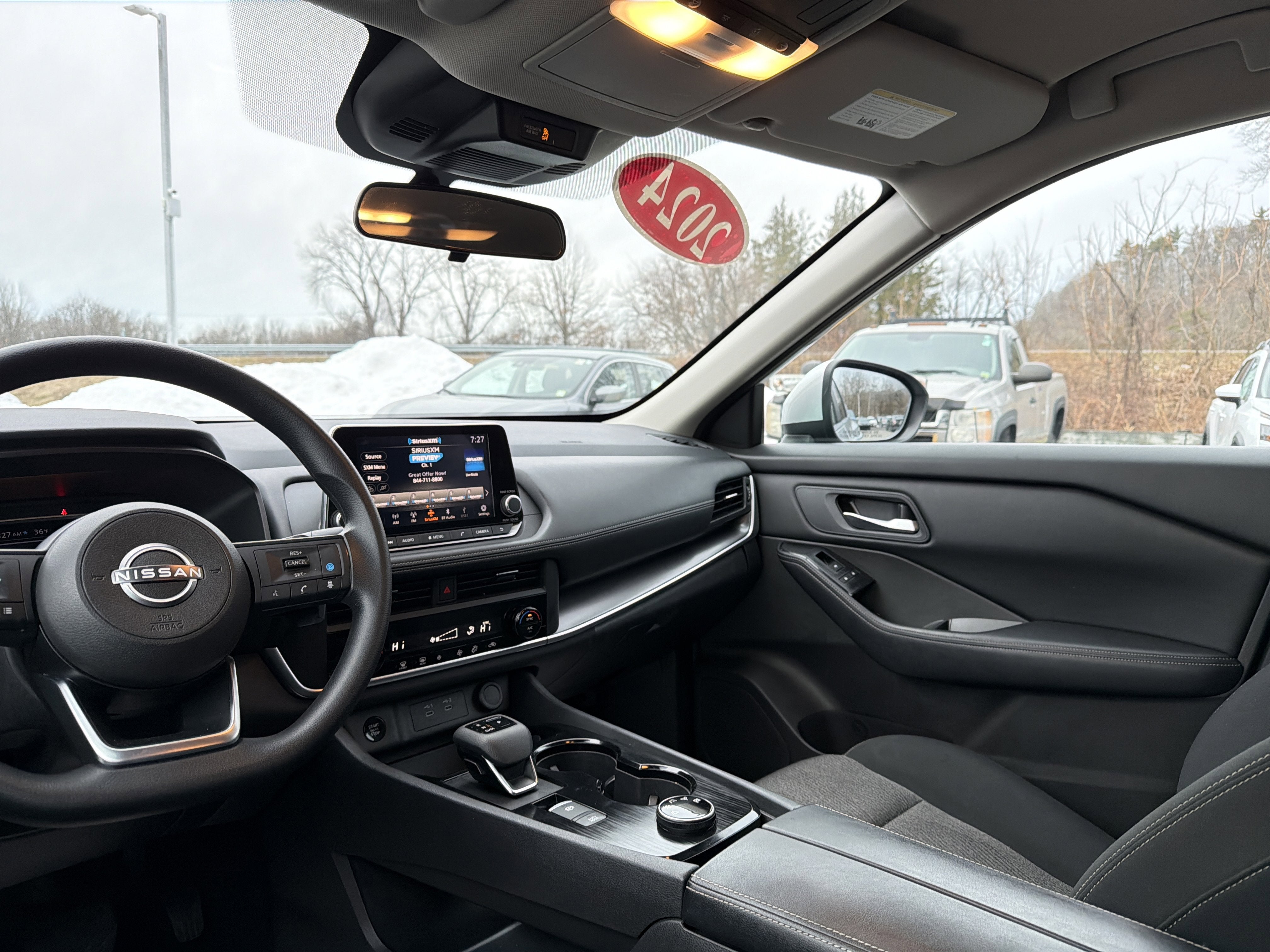 2024 Nissan Rogue SV