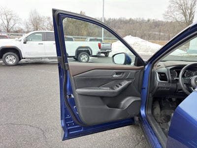 2022 Nissan Rogue SL