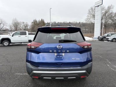 2022 Nissan Rogue SL