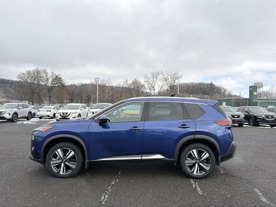 2022 Nissan Rogue SL