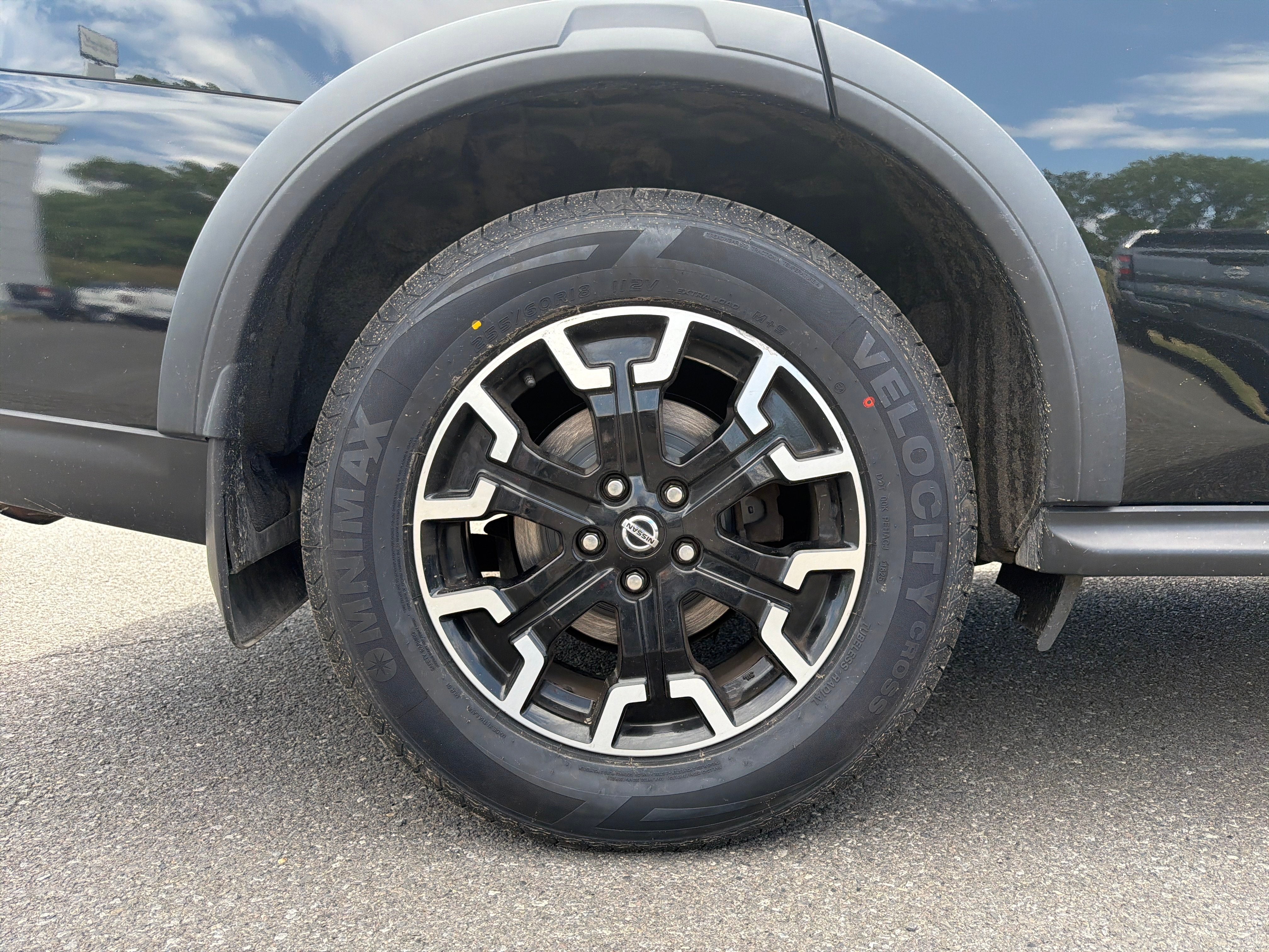 2020 Nissan Pathfinder SV