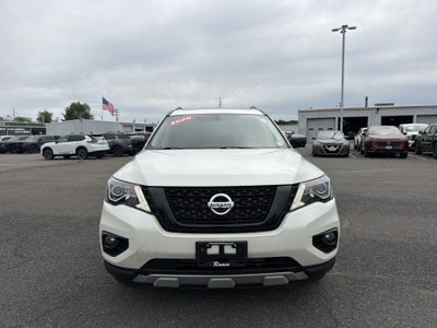 2020 Nissan Pathfinder SL
