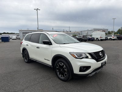2020 Nissan Pathfinder SL