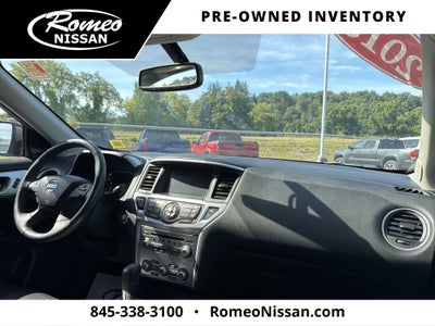 2018 Nissan Pathfinder SL